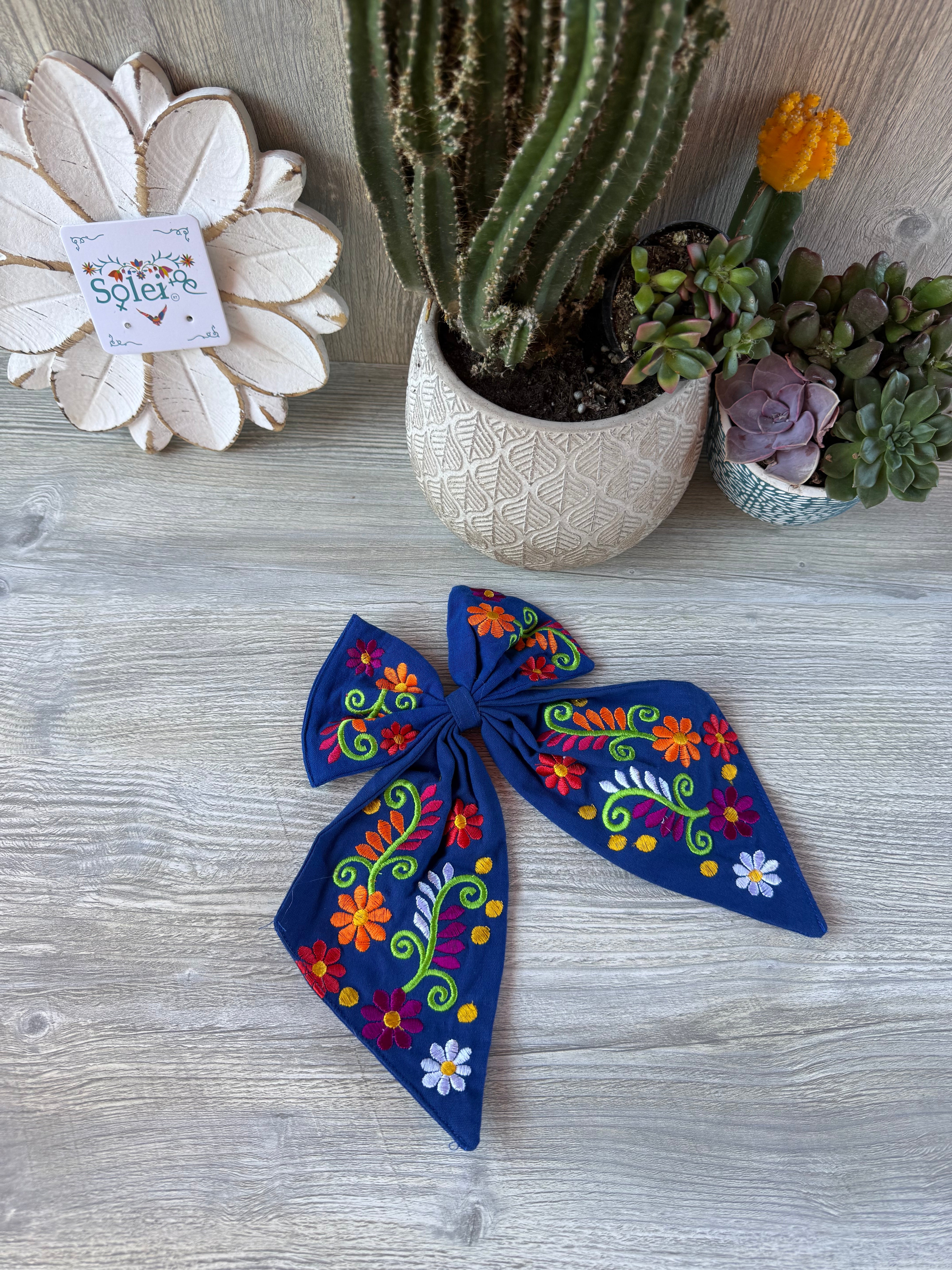 Moño Mexicano Bordado