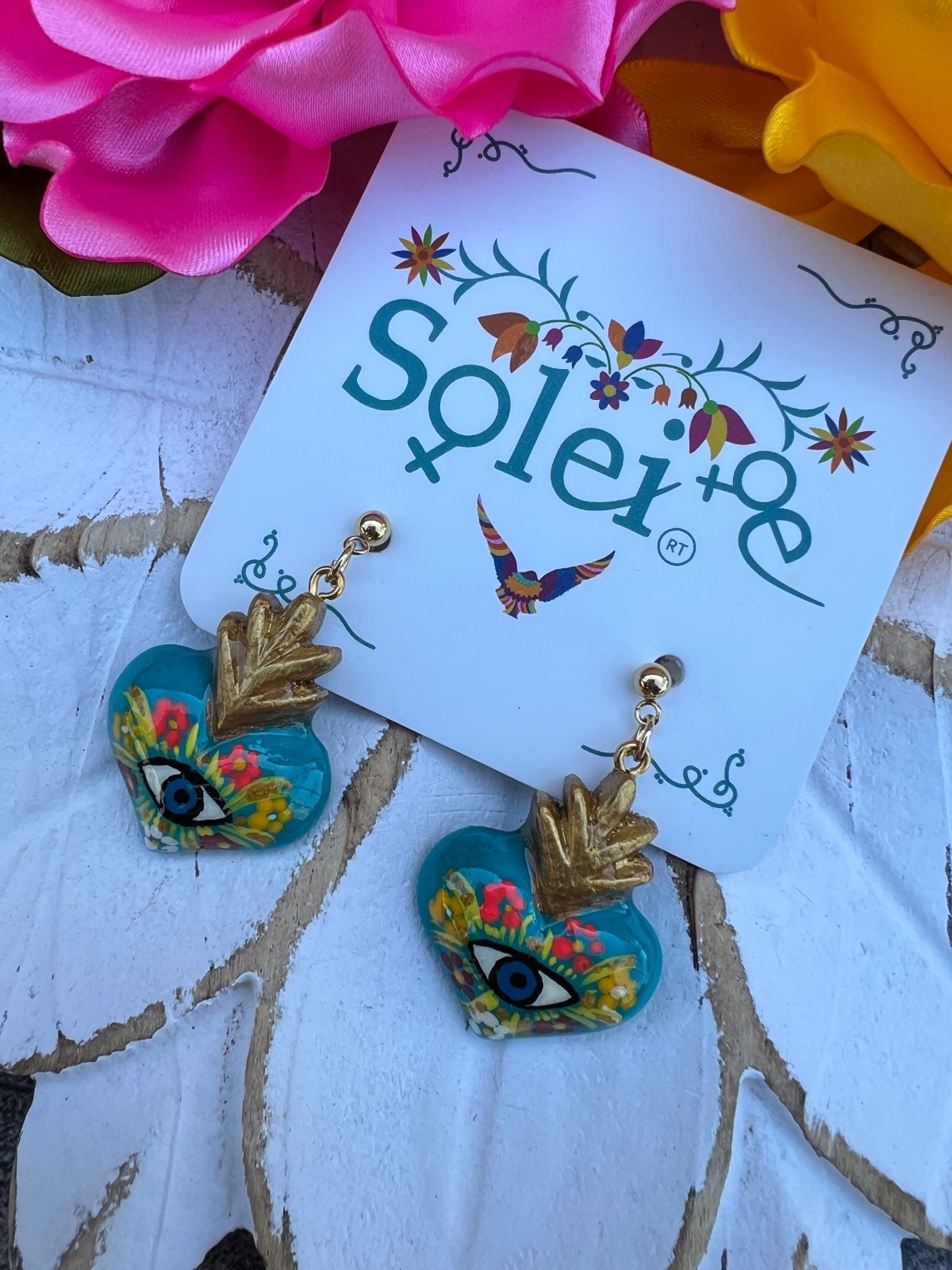 Jade Heart, Multicolor floral painted design.