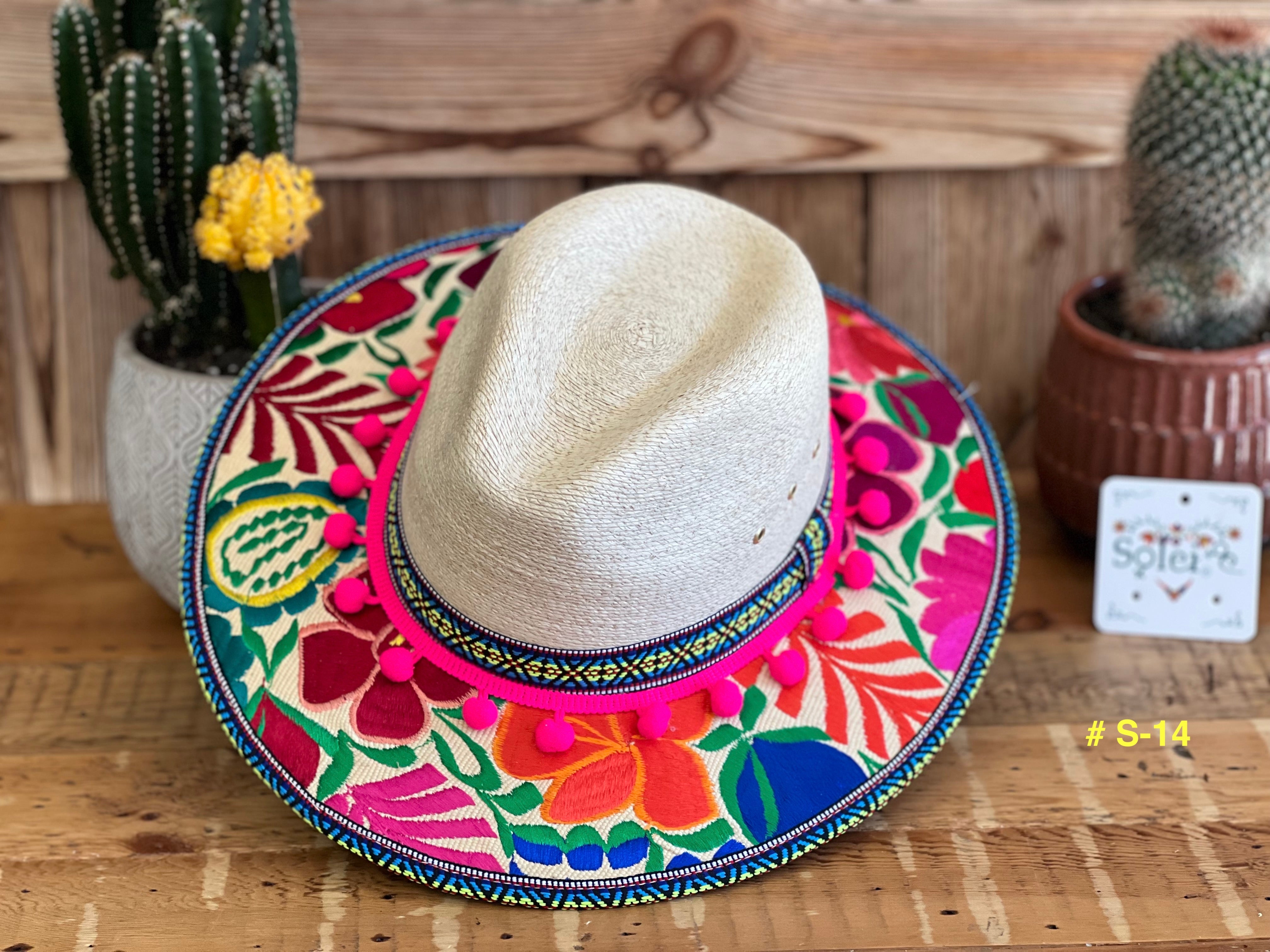 Sombrero de Palma Bordado