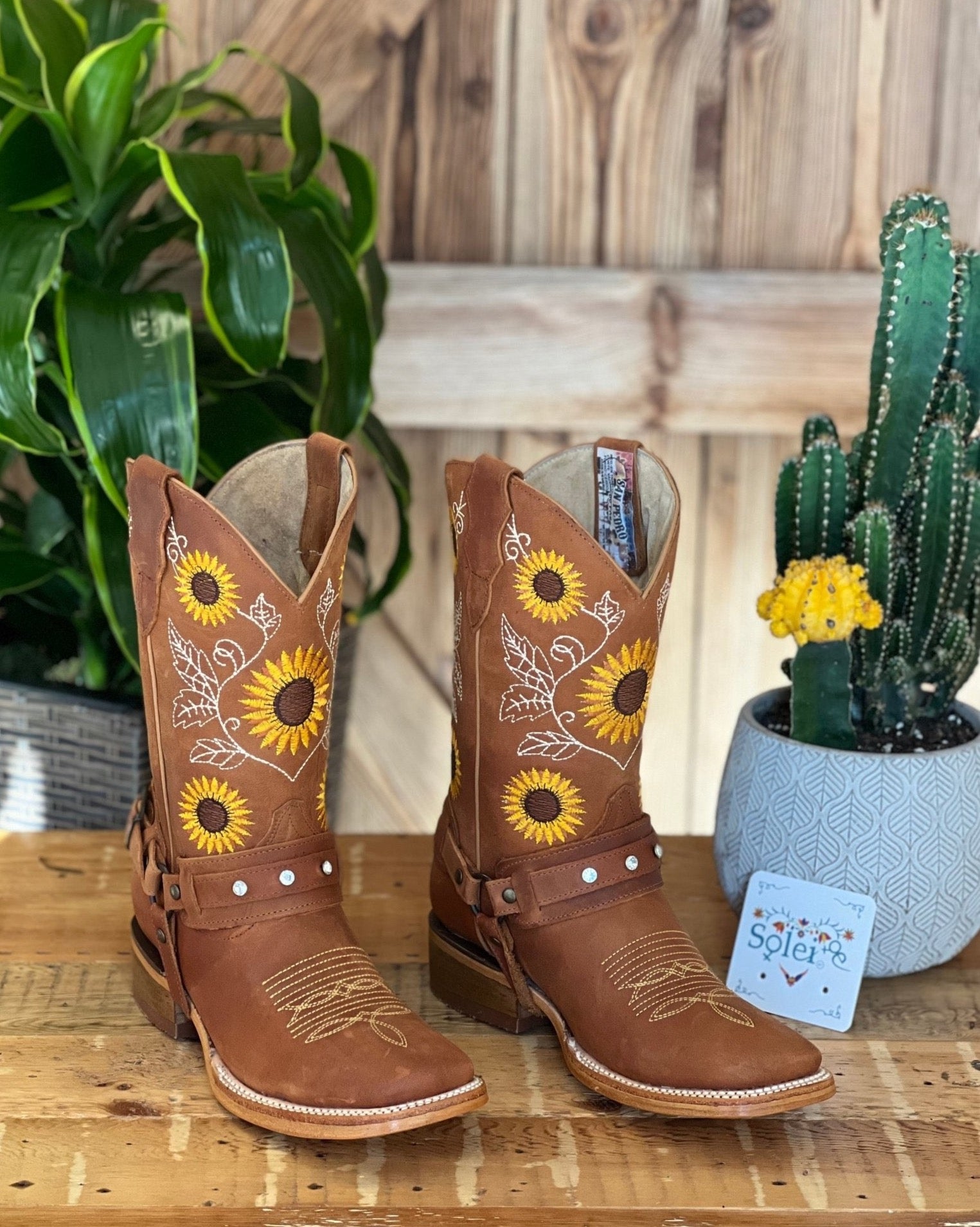 Artisanal Mexican Leather Sunflower Embroidered Boots. Ximena Girasol Boots - Solei Store