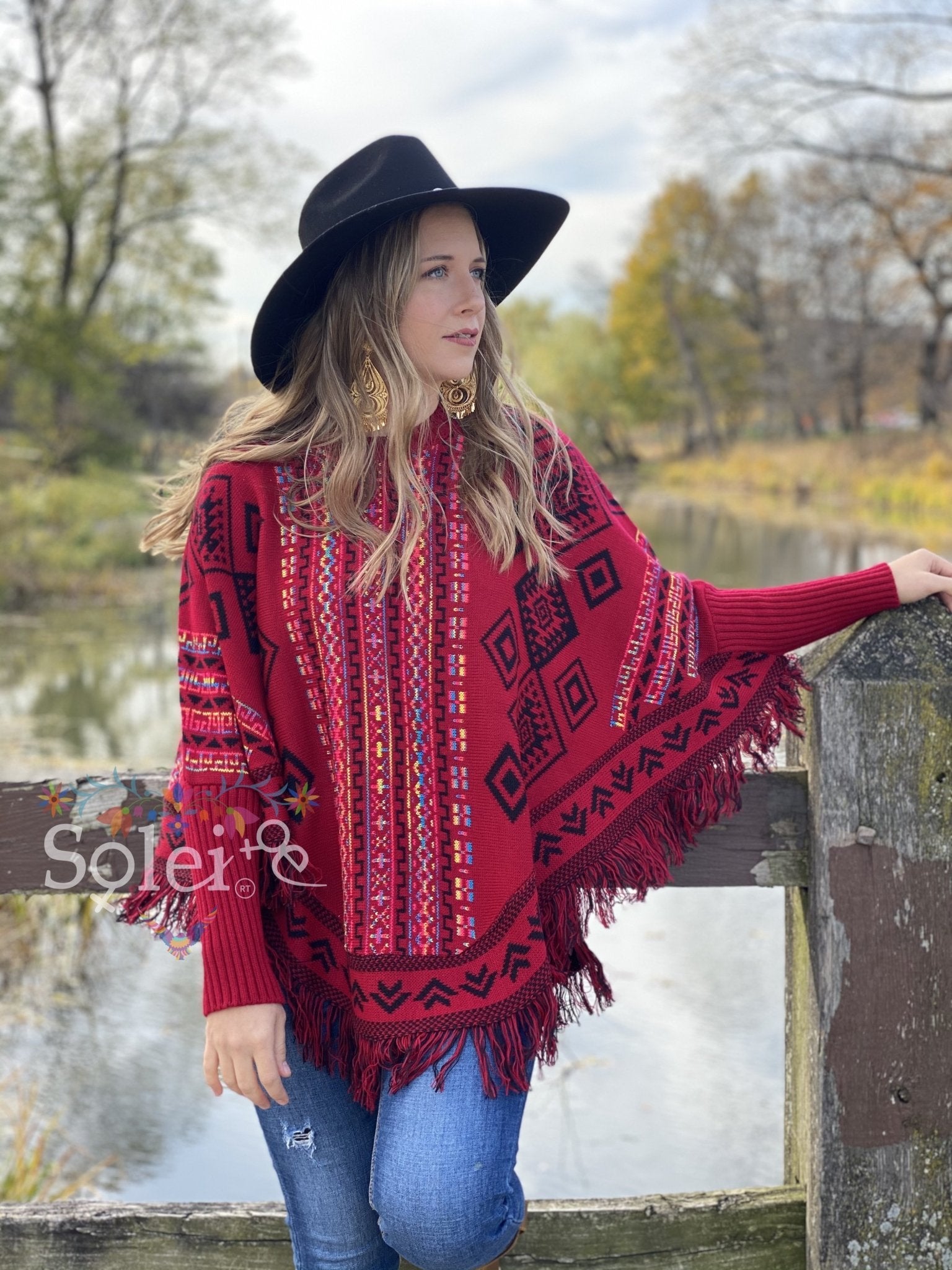 Artisanal Mexican Poncho. Capa Alejandra. - Solei Store