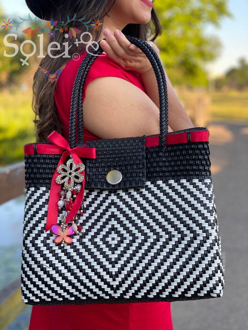 Artisanal Mexican Tote Bag with Charms. Huichol Bag - Solei Store