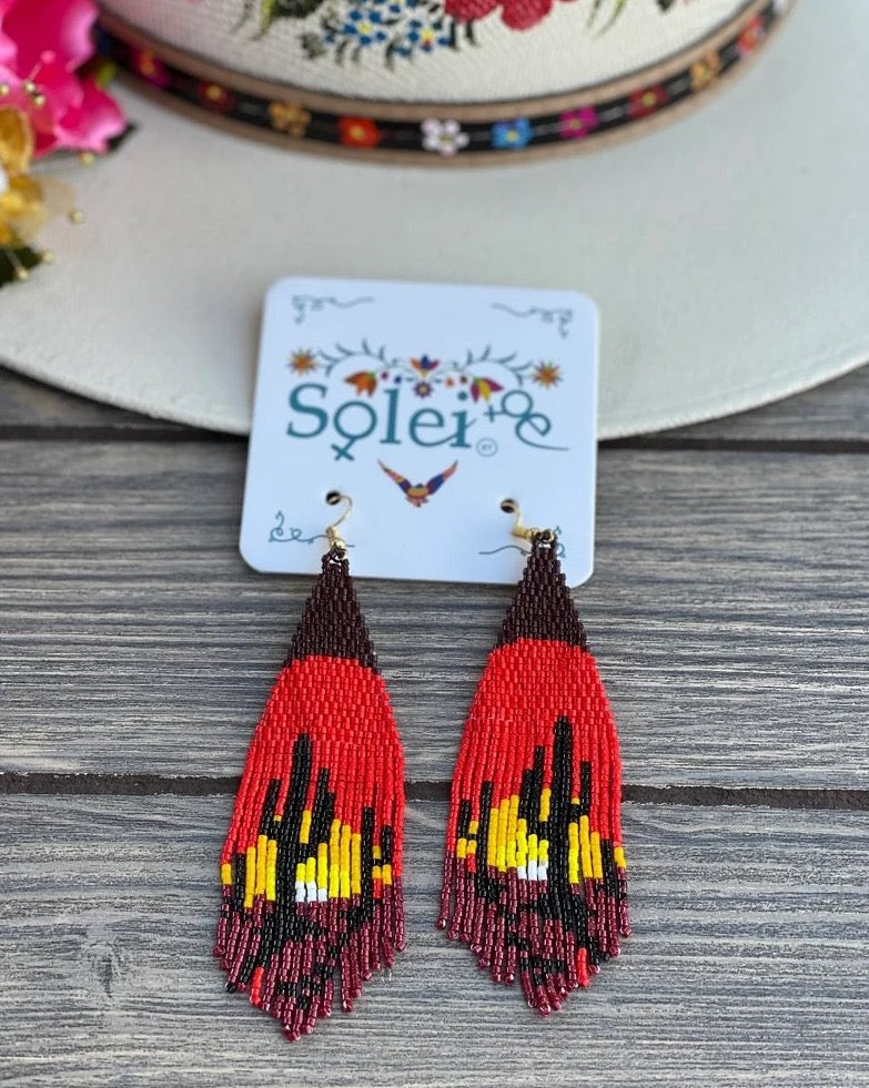 Beaded Artisanal Cactus Earrings. Artisanal Mexican Earrings. Handmade Mexican Jewelry. Arete Chaquira Desierto. - Solei Store