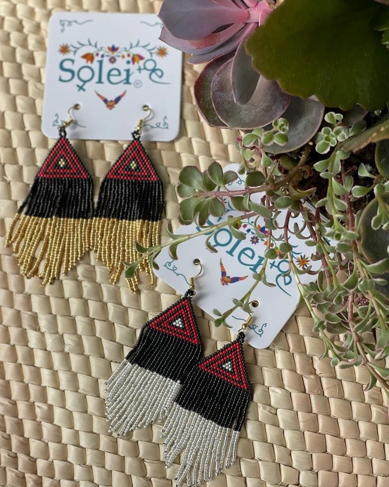 Beaded Artisanal Earrings.Traditional Mexican Earrings.Handmade Mexican Jewelry. Arete Piramide - Solei Store