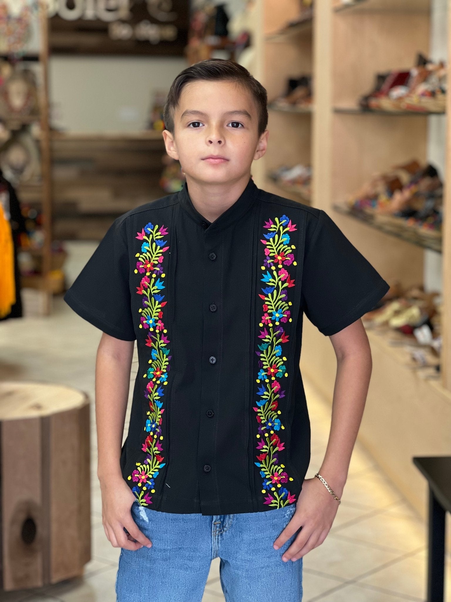 Boys Mexican Embroidered Button Up Guayabera. Guayabera Cancun. - Solei Store