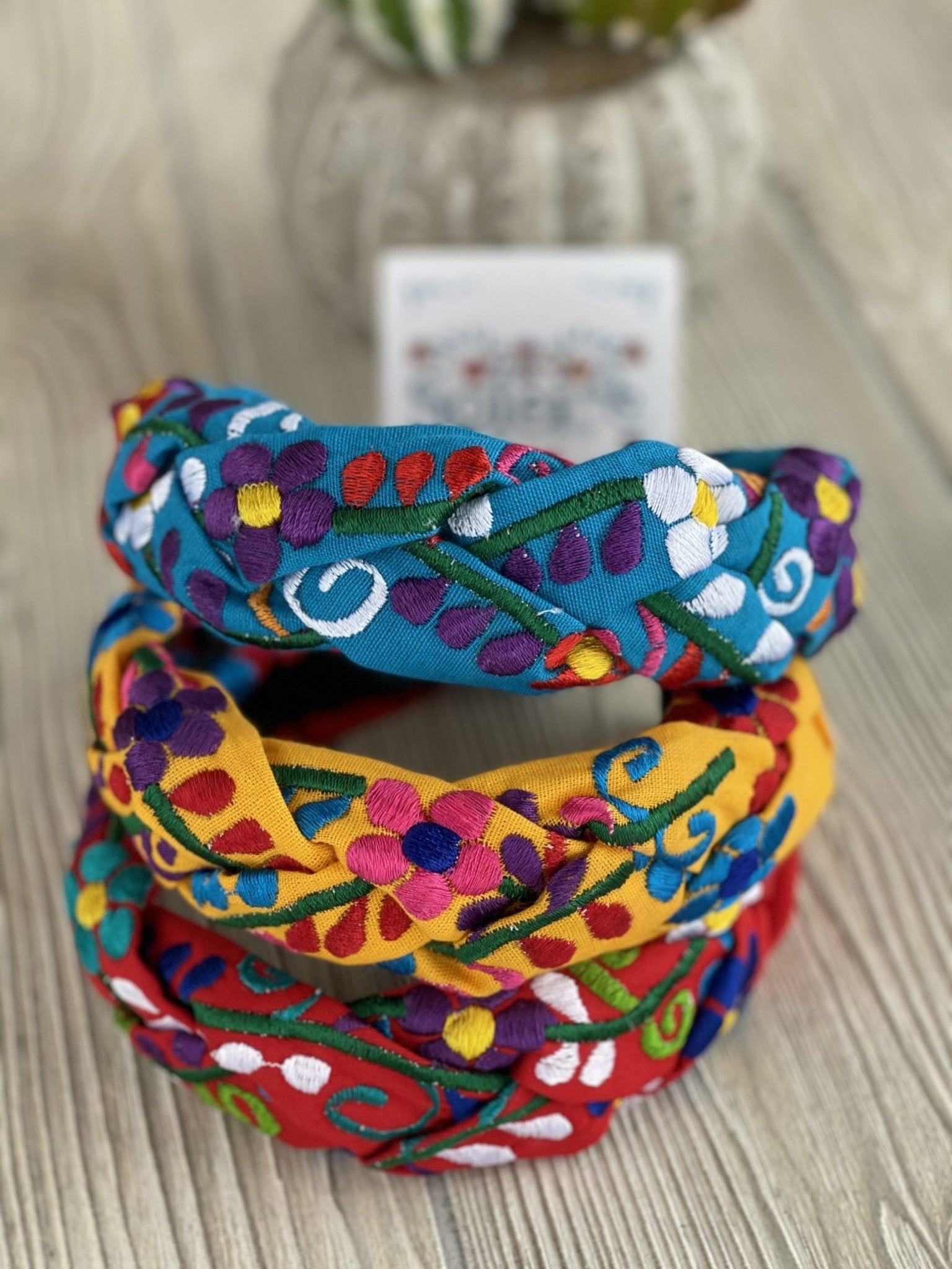 Braided Mexican Headband. Artisanal Mexican Headband. Floral Embroidered Headband. - Solei Store