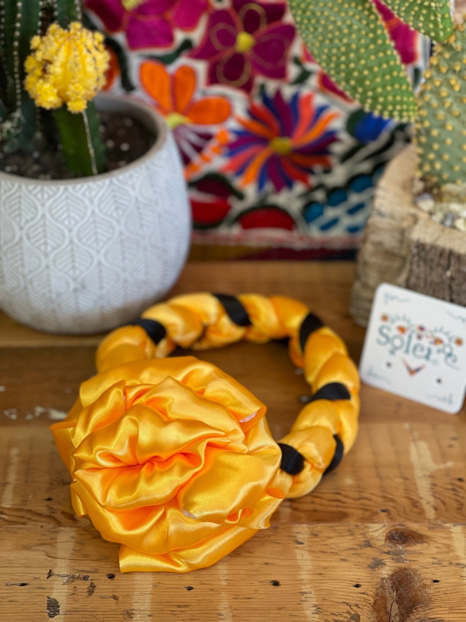 Braided Ribbon Hair Piece. Trenzado con Moño - Solei Store