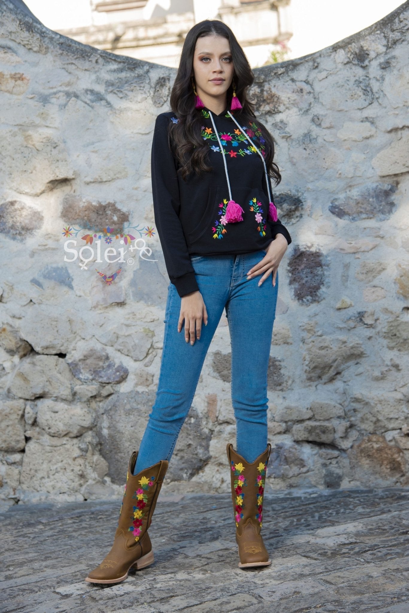 Brenda Hand embroidered floral Mexican design hoodie + Face mask included - Solei Store
