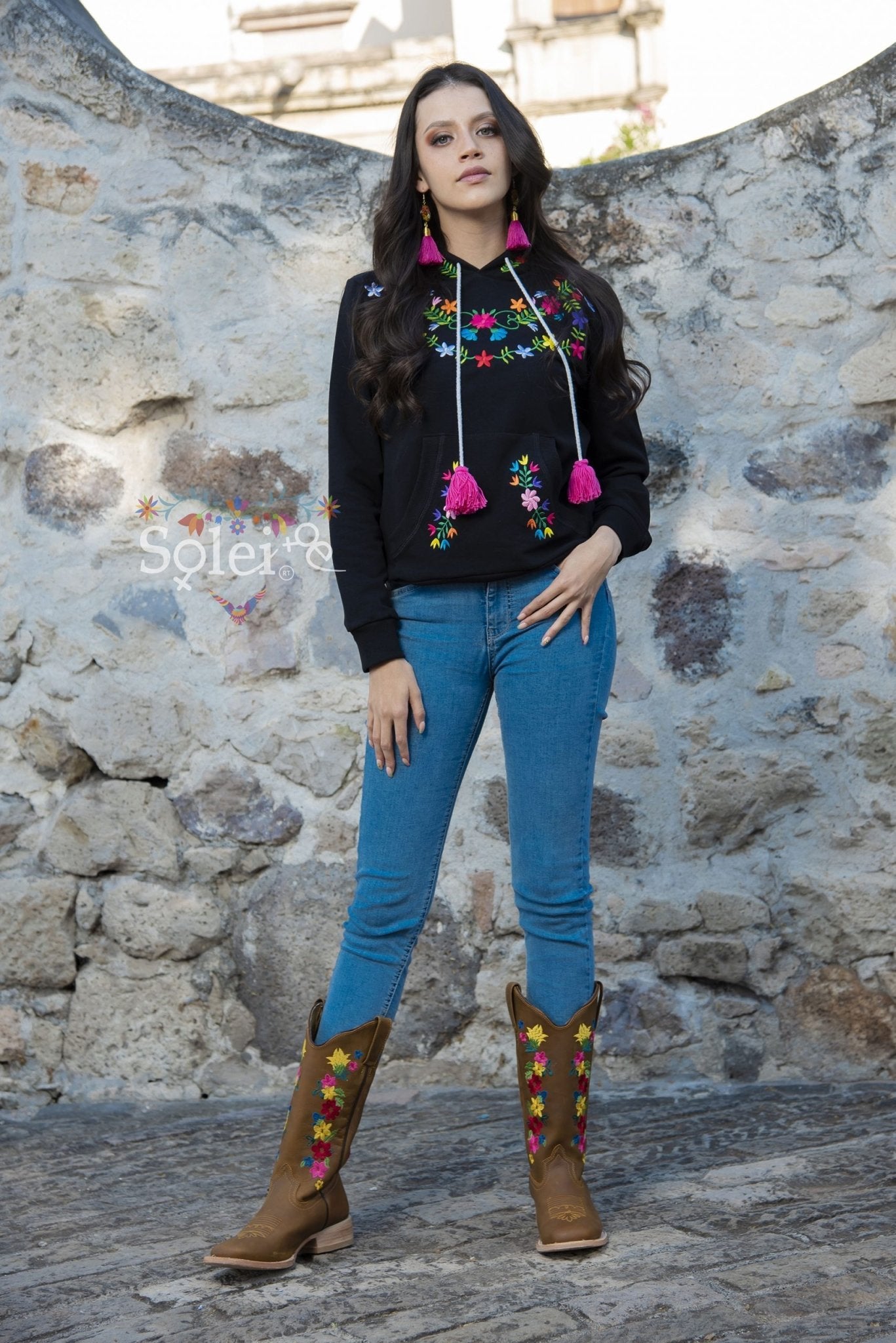Brenda Hand embroidered floral Mexican design hoodie + Face mask included - Solei Store
