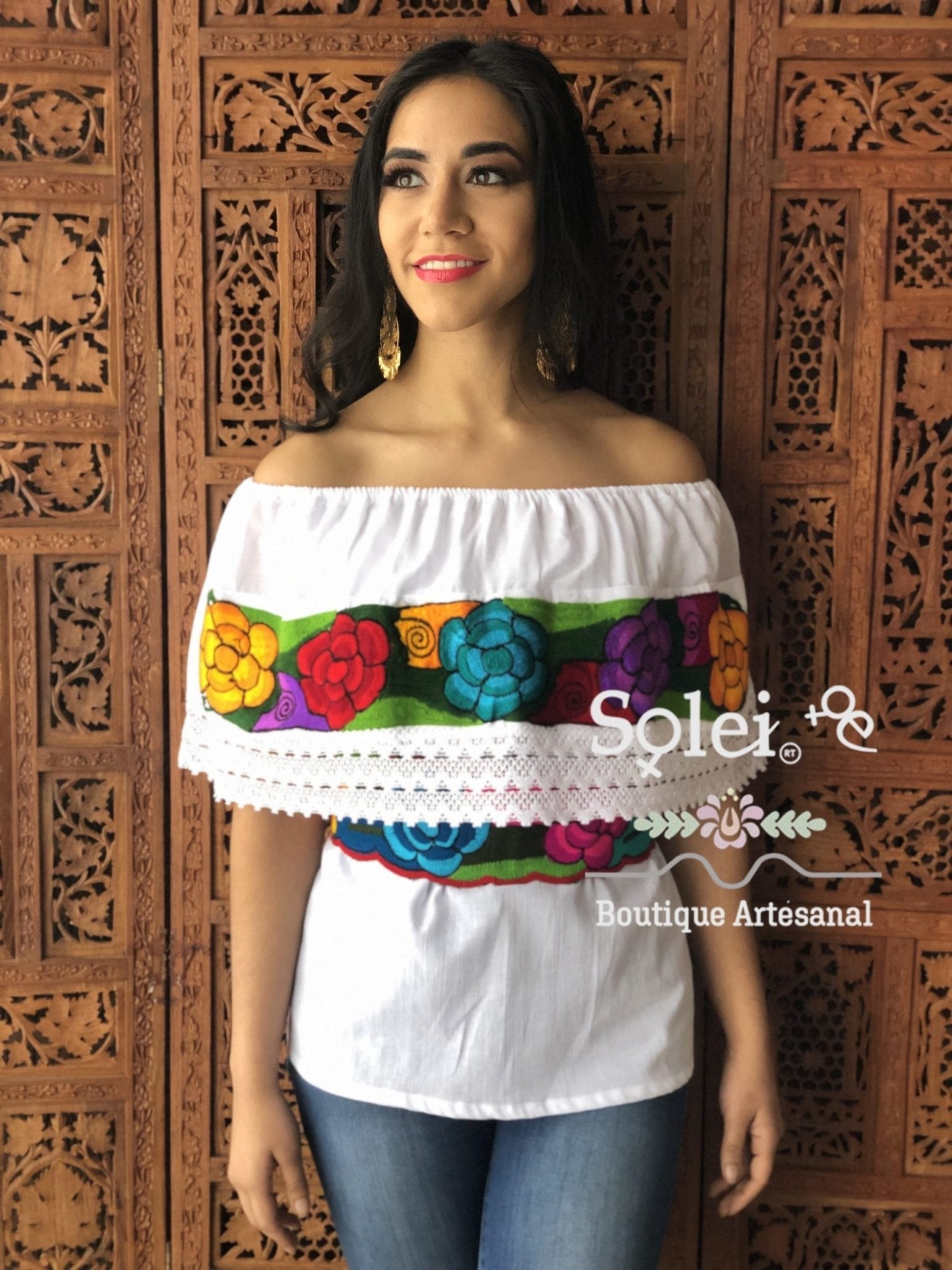 Campesina Zinacatan Fina Blouse Off Shoulder Peasant blouse and lace details, handmade embroidery of flowers - Solei Store