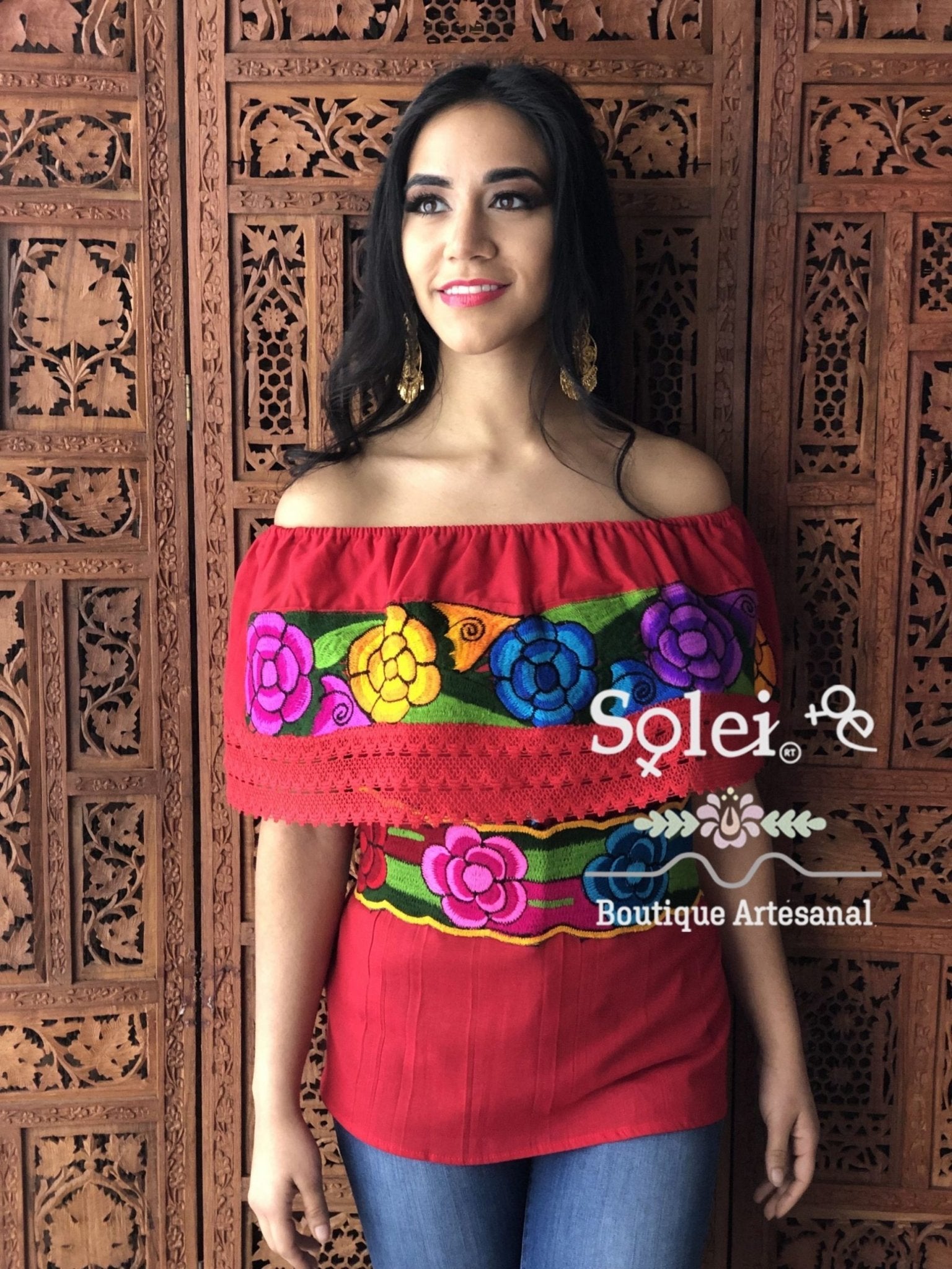 Campesina Zinacatan Fina Blouse Off Shoulder Peasant blouse and lace details, handmade embroidery of flowers - Solei Store