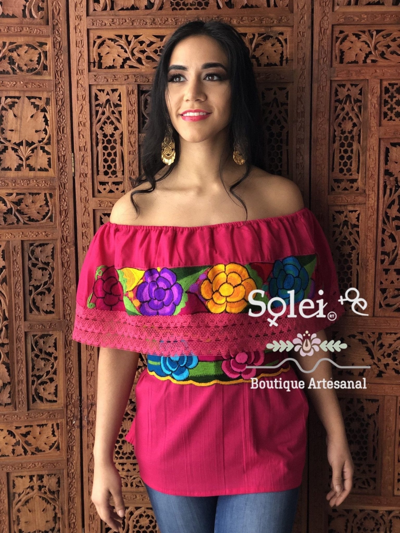 Campesina Zinacatan Fina Blouse Off Shoulder Peasant blouse and lace details, handmade embroidery of flowers - Solei Store