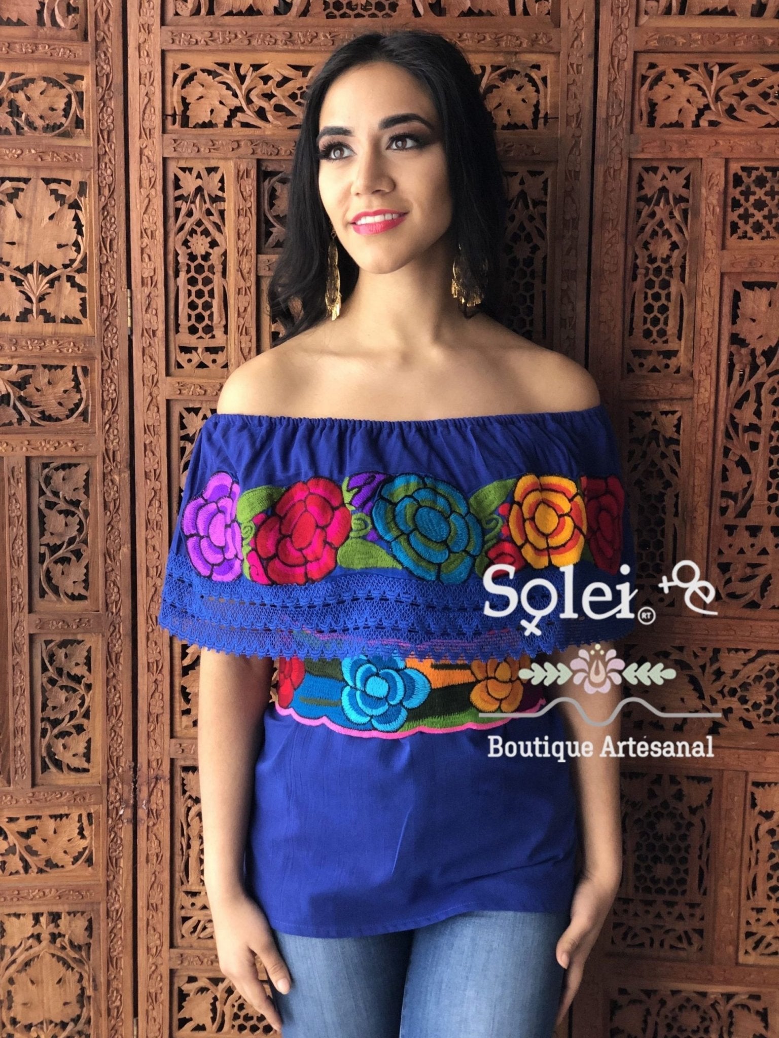 Campesina Zinacatan Fina Blouse Off Shoulder Peasant blouse and lace details, handmade embroidery of flowers - Solei Store