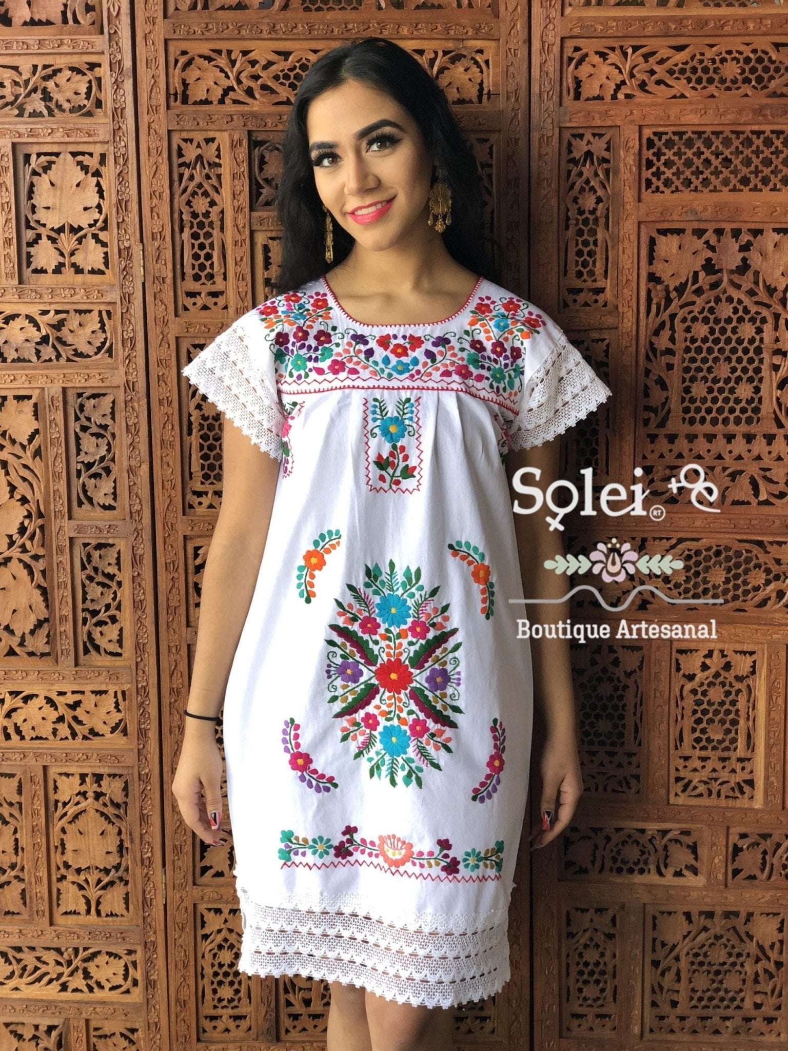 Colorful floral mexican dress. Floral Embroidered Mexican Dress with beautiful lace details on the sleeve and lower part of the skirt. - Solei Store