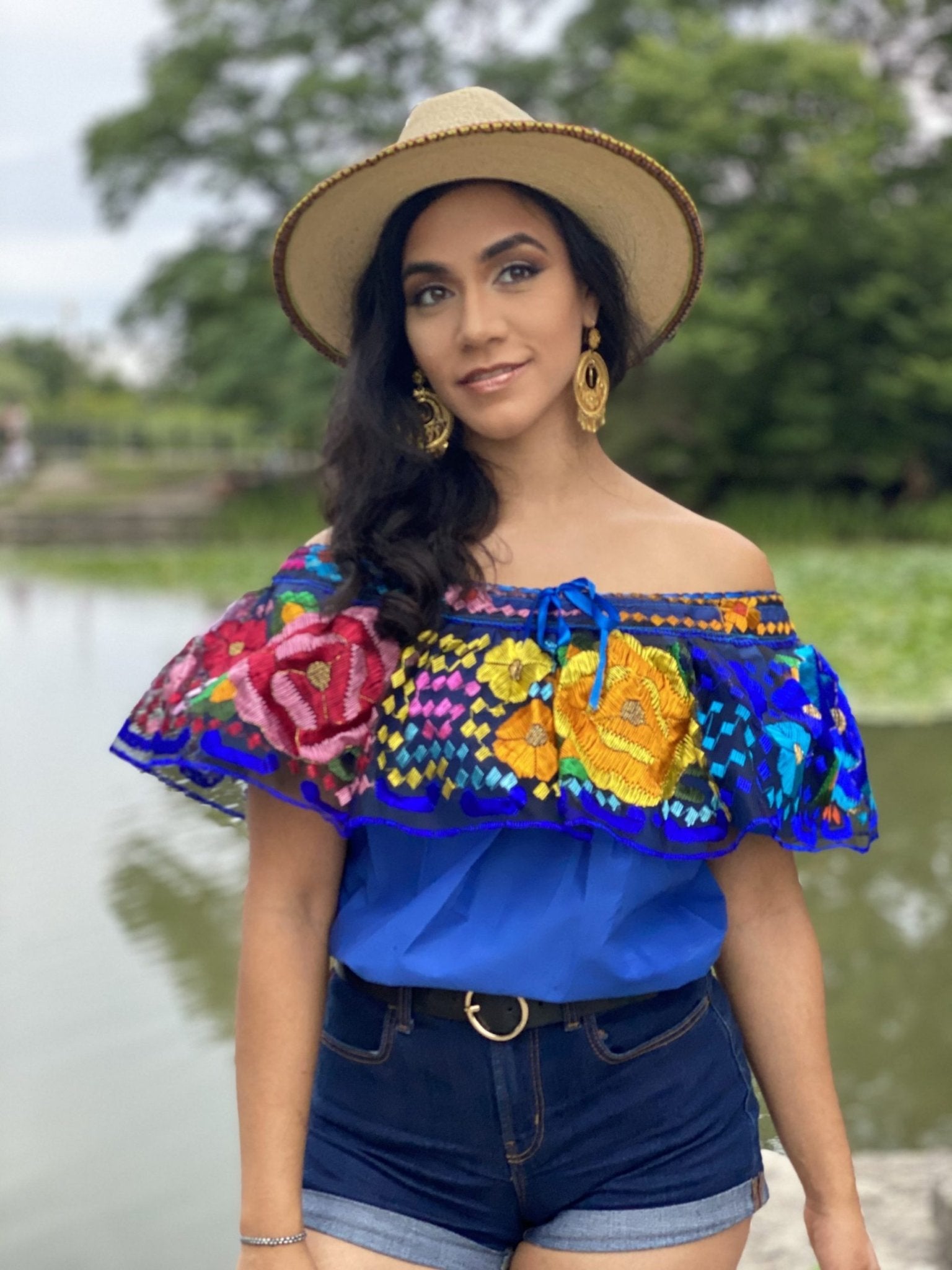 Crop Top Chiapaneco. Floral Embroidered Mexican Crop Top. - Solei Store