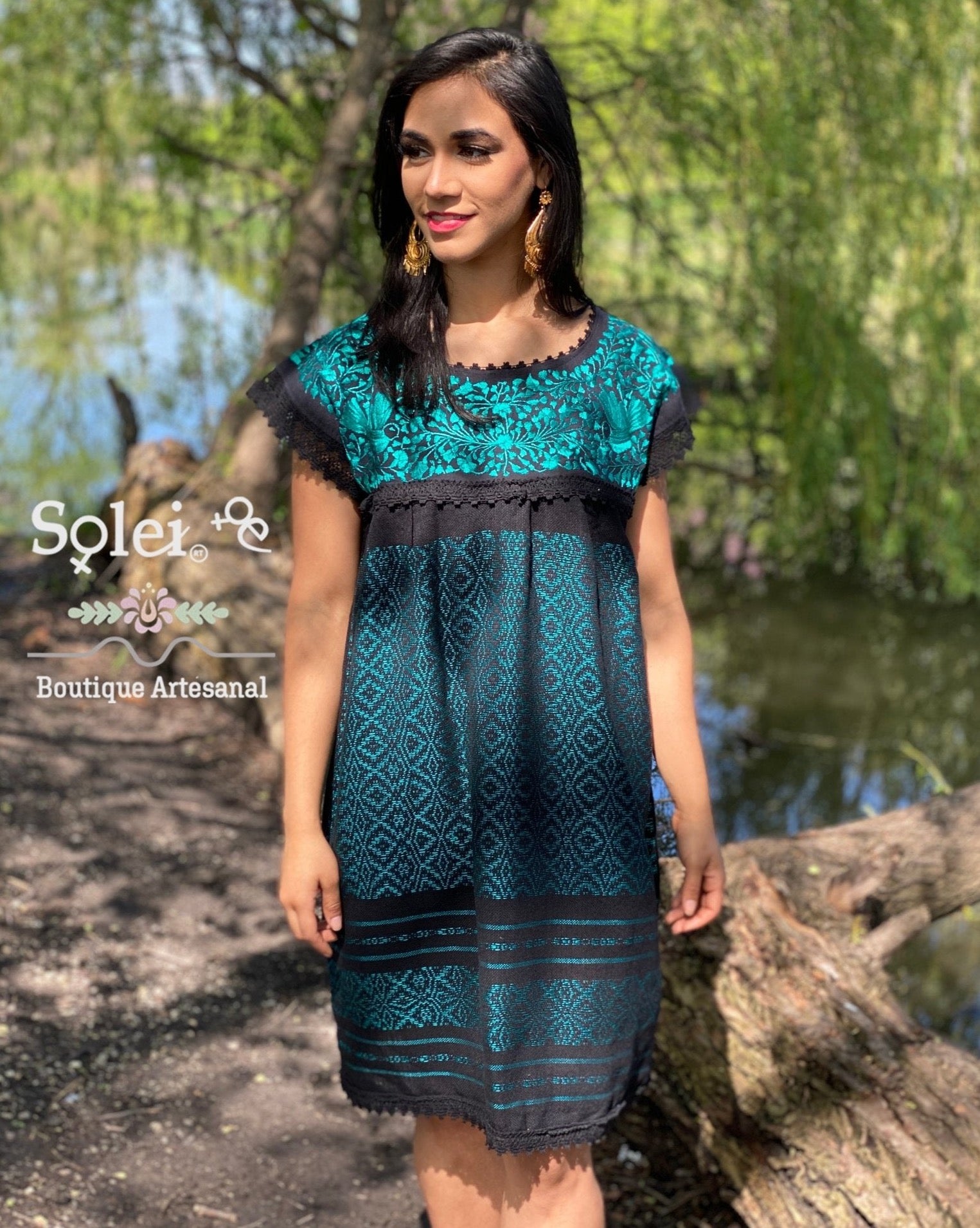 Embroidered Dress Made on a Loom. Hand Embroidered Dress. Vestido Mitla Corto. - Solei Store