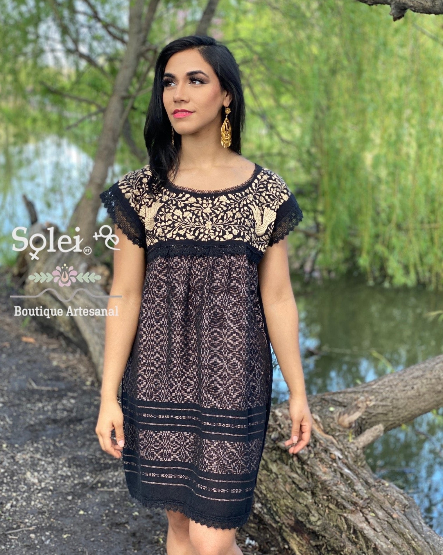 Embroidered Dress Made on a Loom. Hand Embroidered Dress. Vestido Mitla Corto (Gold) - Solei Store