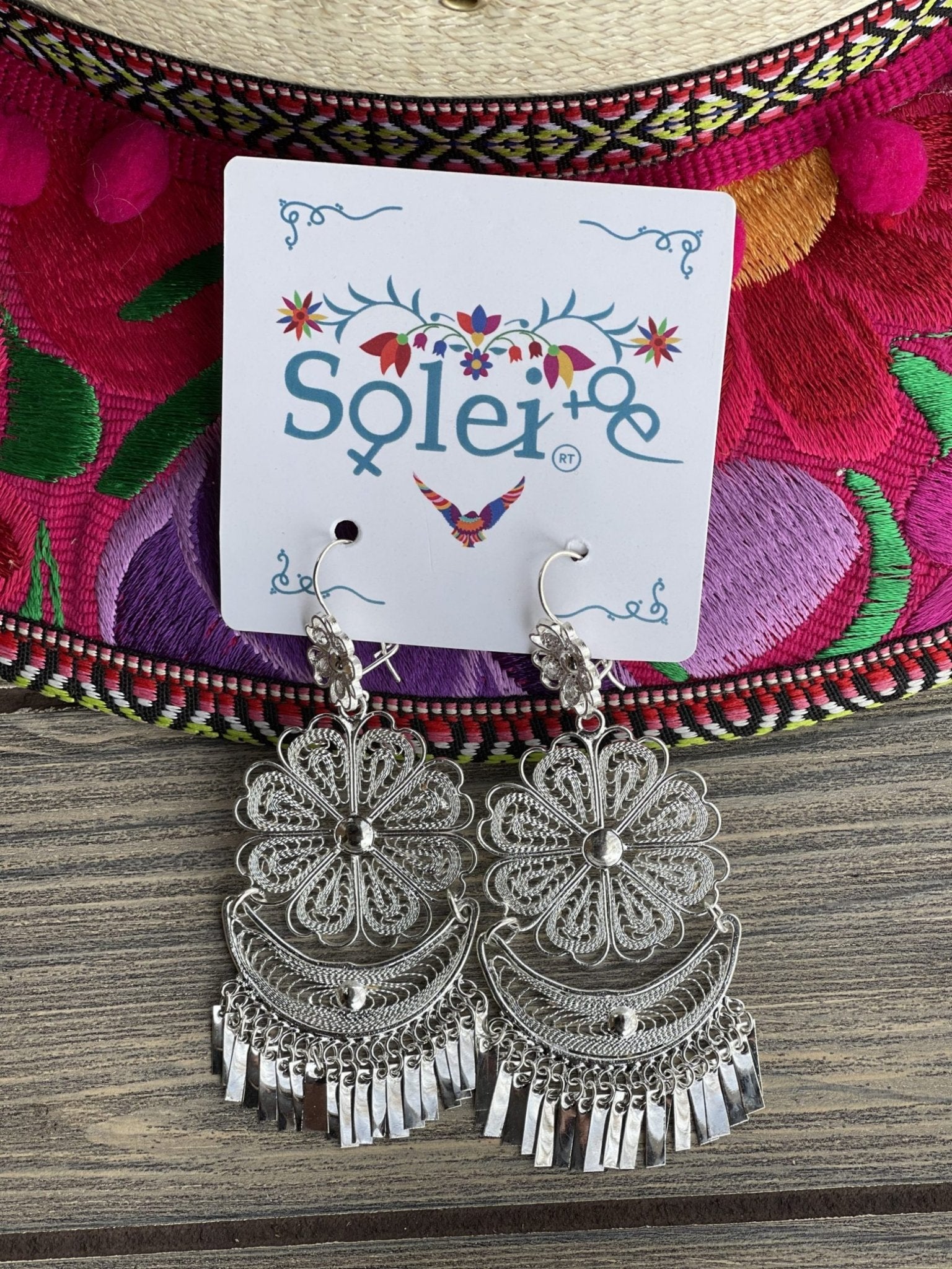 Floral Hammock Style Filigree Earrings. Filigrana Hamaca Margarita. - Solei Store