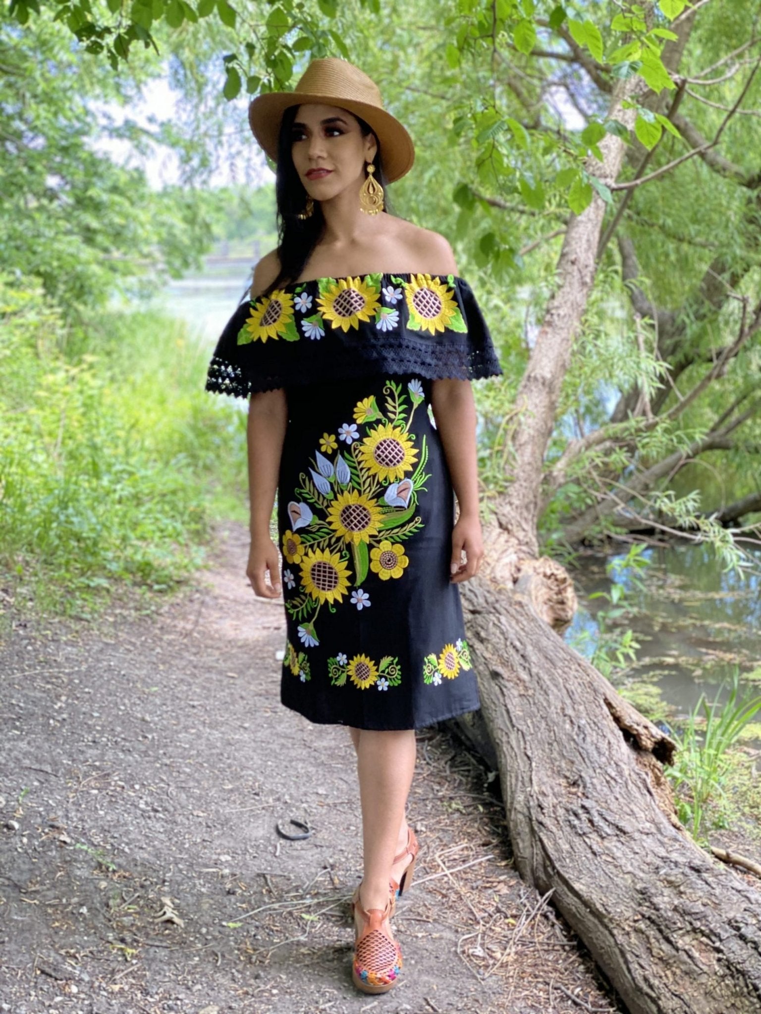 Girasol Alcatraz Mexican Sunflower Dress in Black