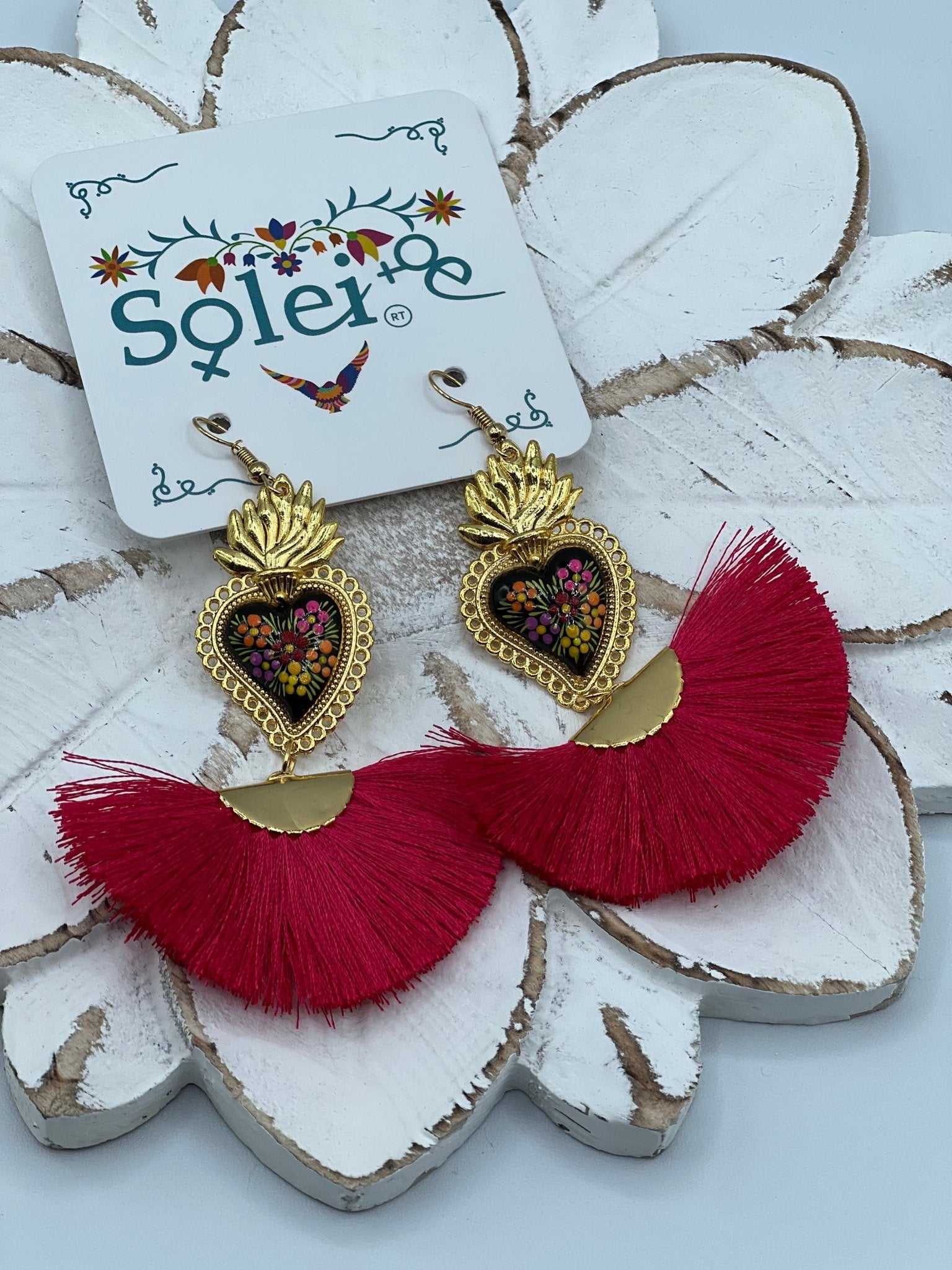 Hand Painted Heart Earrings. Corazon Sagrado Abanico Earrings. - Solei Store