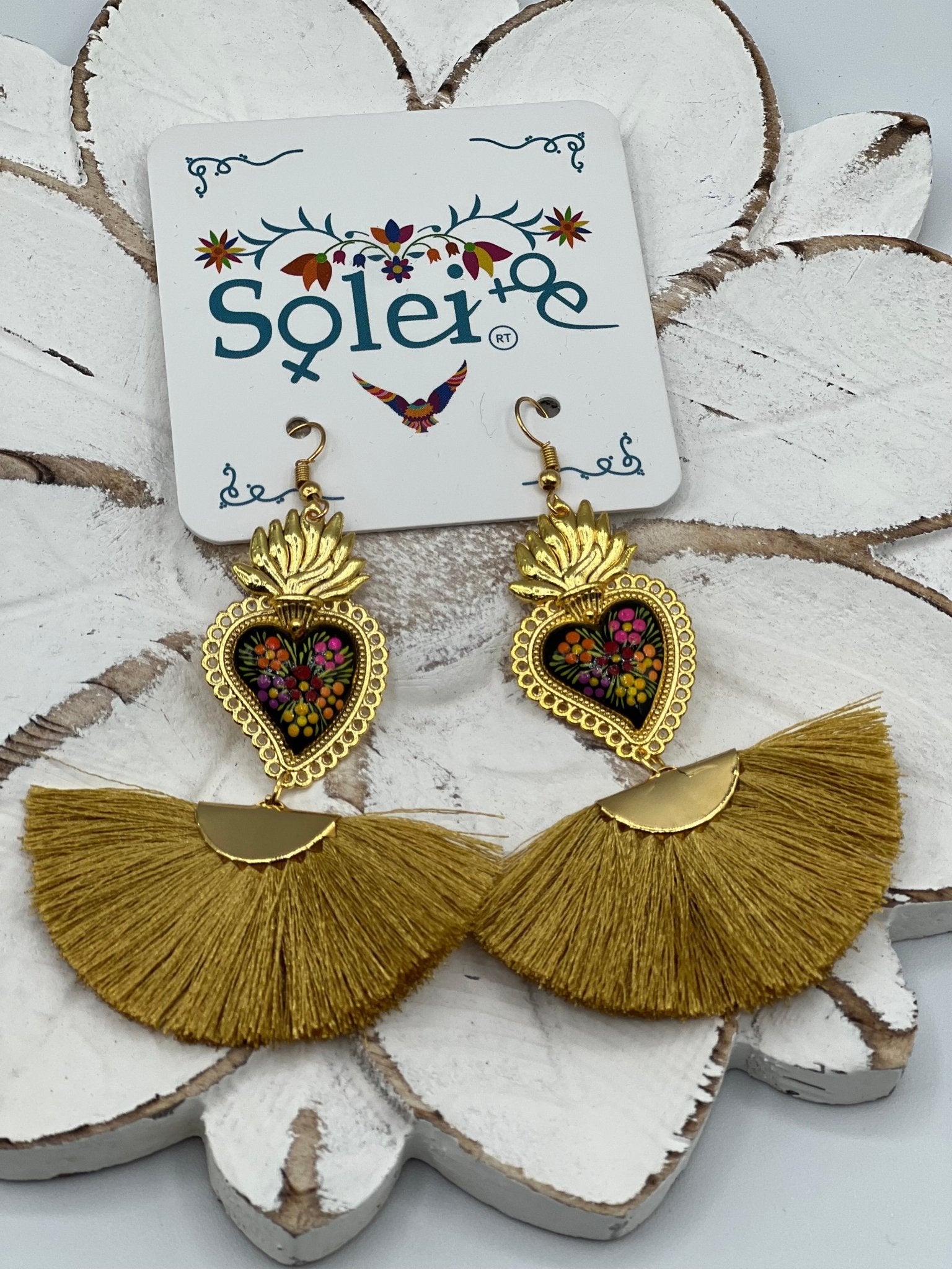 Hand Painted Heart Earrings. Corazon Sagrado Abanico Earrings. - Solei Store