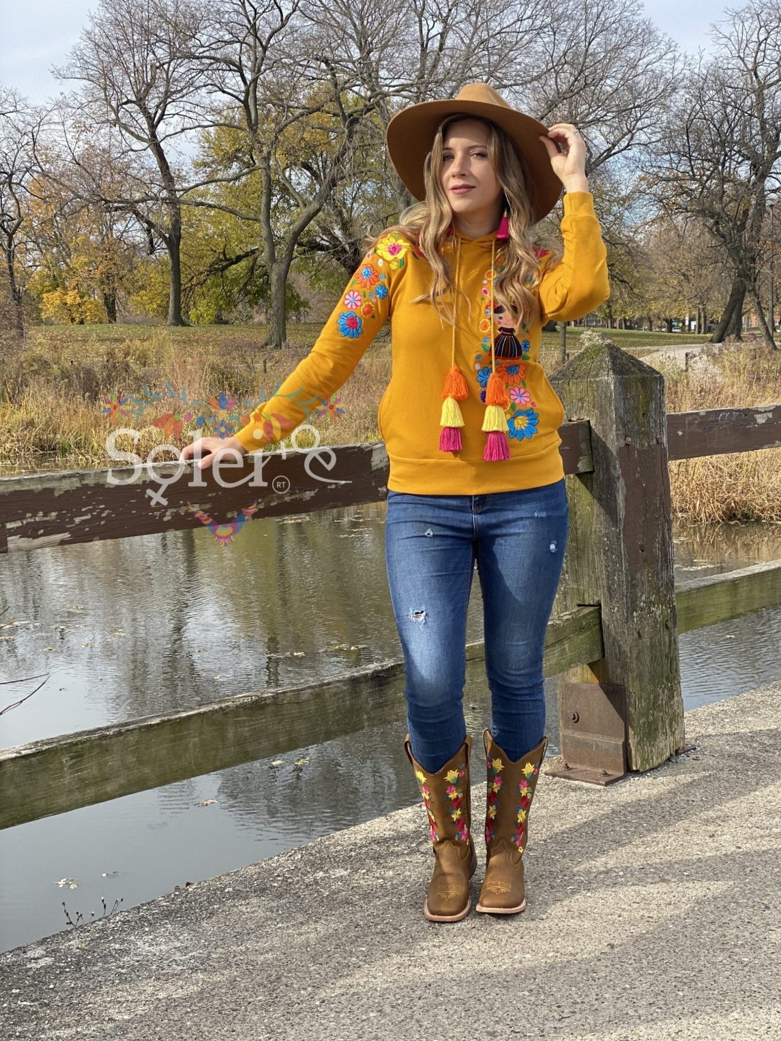 Lele Hand embroidered Mexican floral design side pockets hoodie - Solei Store