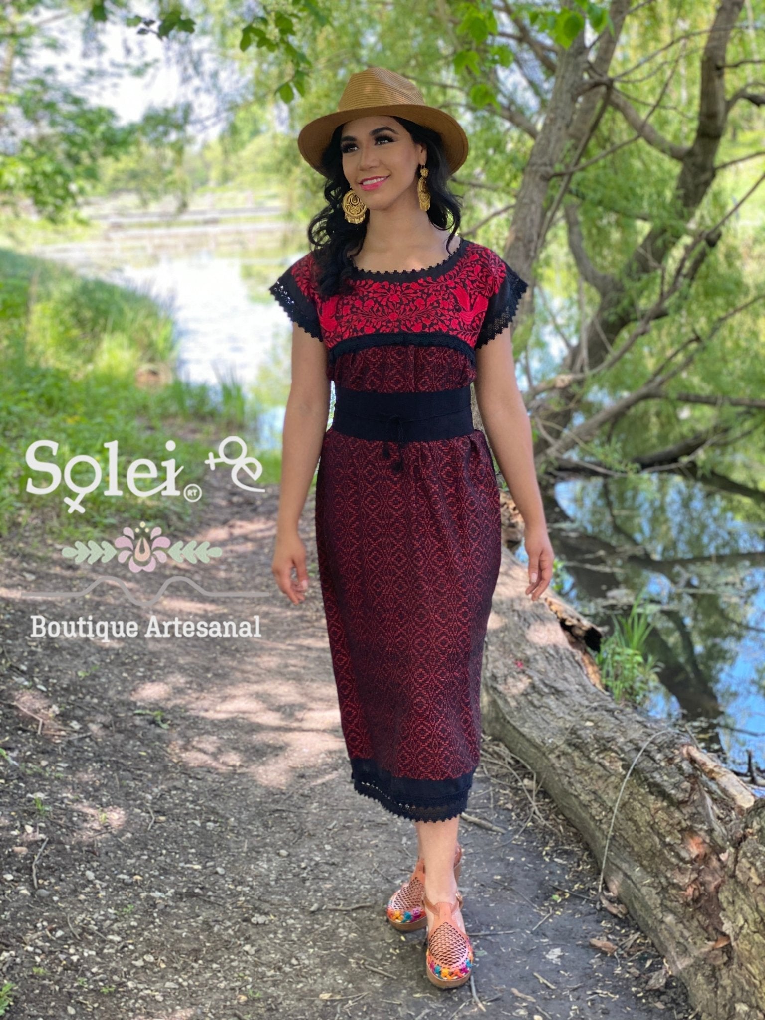 Long Embroidered Dress Made on a Loom. Handmade Dress. Vestido Mitla Largo - Solei Store