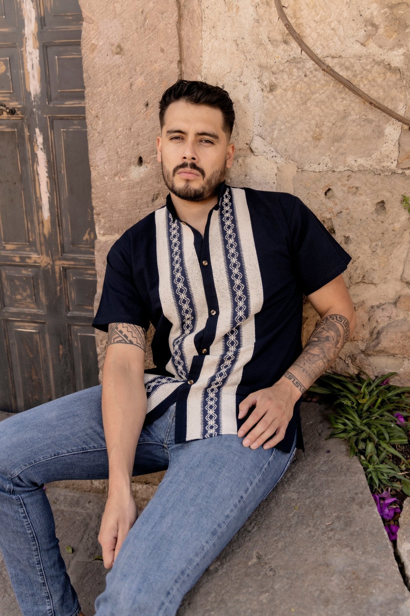 Men's Mexican Ethnic Embroidered Guayabera. Guayabera Carlos - Solei Store