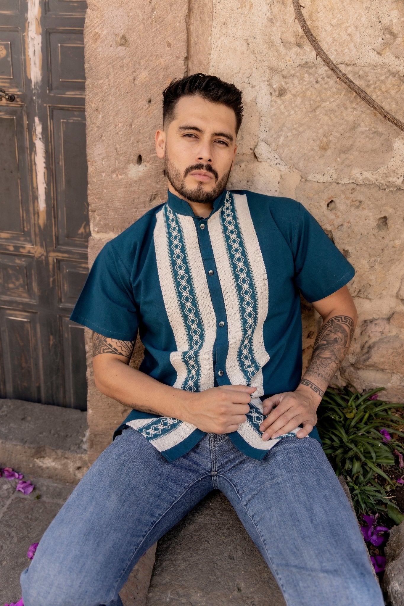 Men's Mexican Ethnic Embroidered Guayabera. Guayabera Carlos - Solei Store
