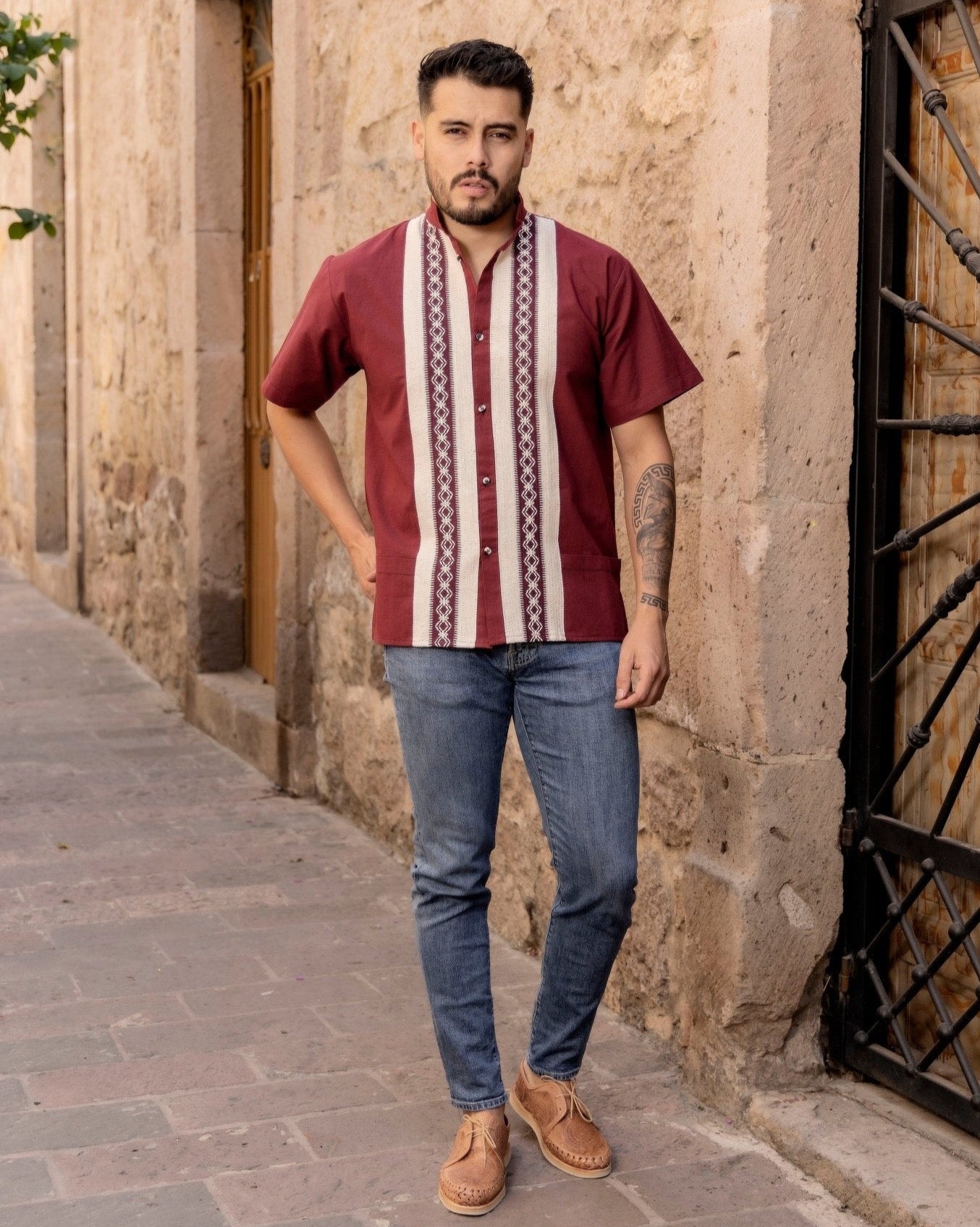 Men's Mexican Ethnic Embroidered Guayabera. Guayabera Carlos - Solei Store