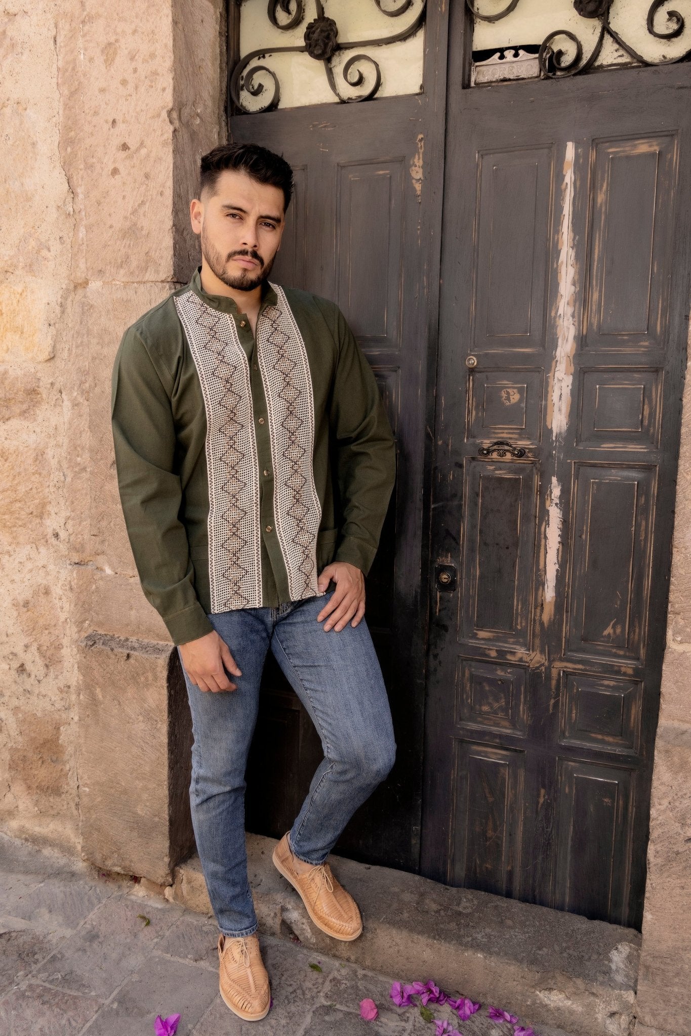 Men's Mexican Ethnic Embroidered Guayabera. Guayabera Cristobal - Solei Store