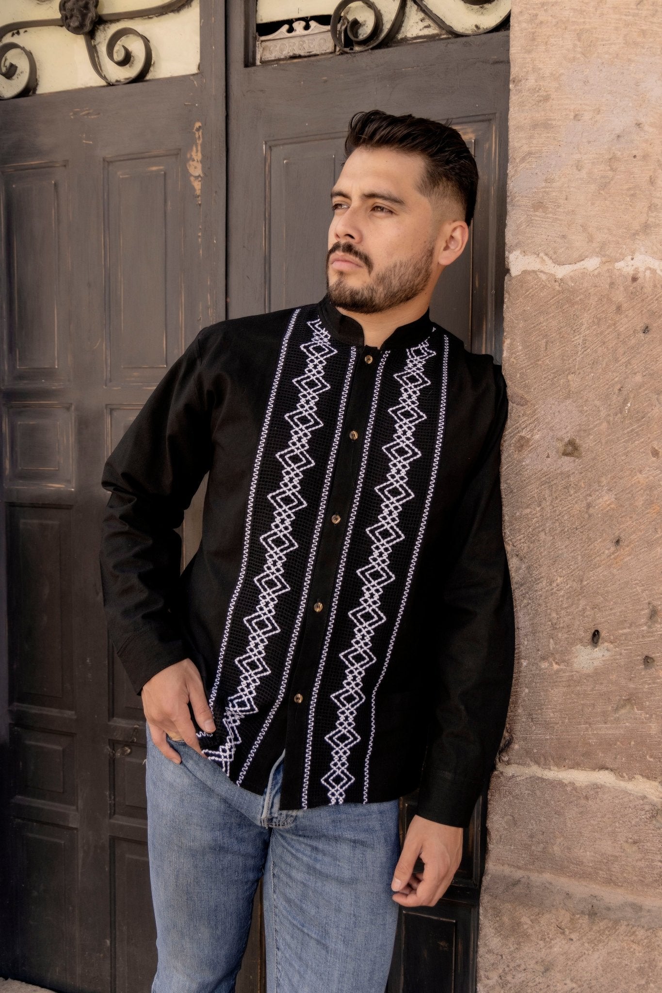 Men's Mexican Ethnic Embroidered Guayabera. Guayabera Cristobal - Solei Store