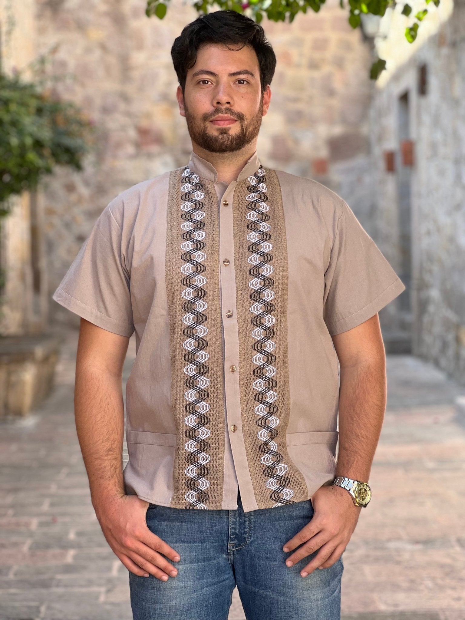 Men's Mexican Traditional Embroidered Guayabera. Guayabera Camilo - Solei Store