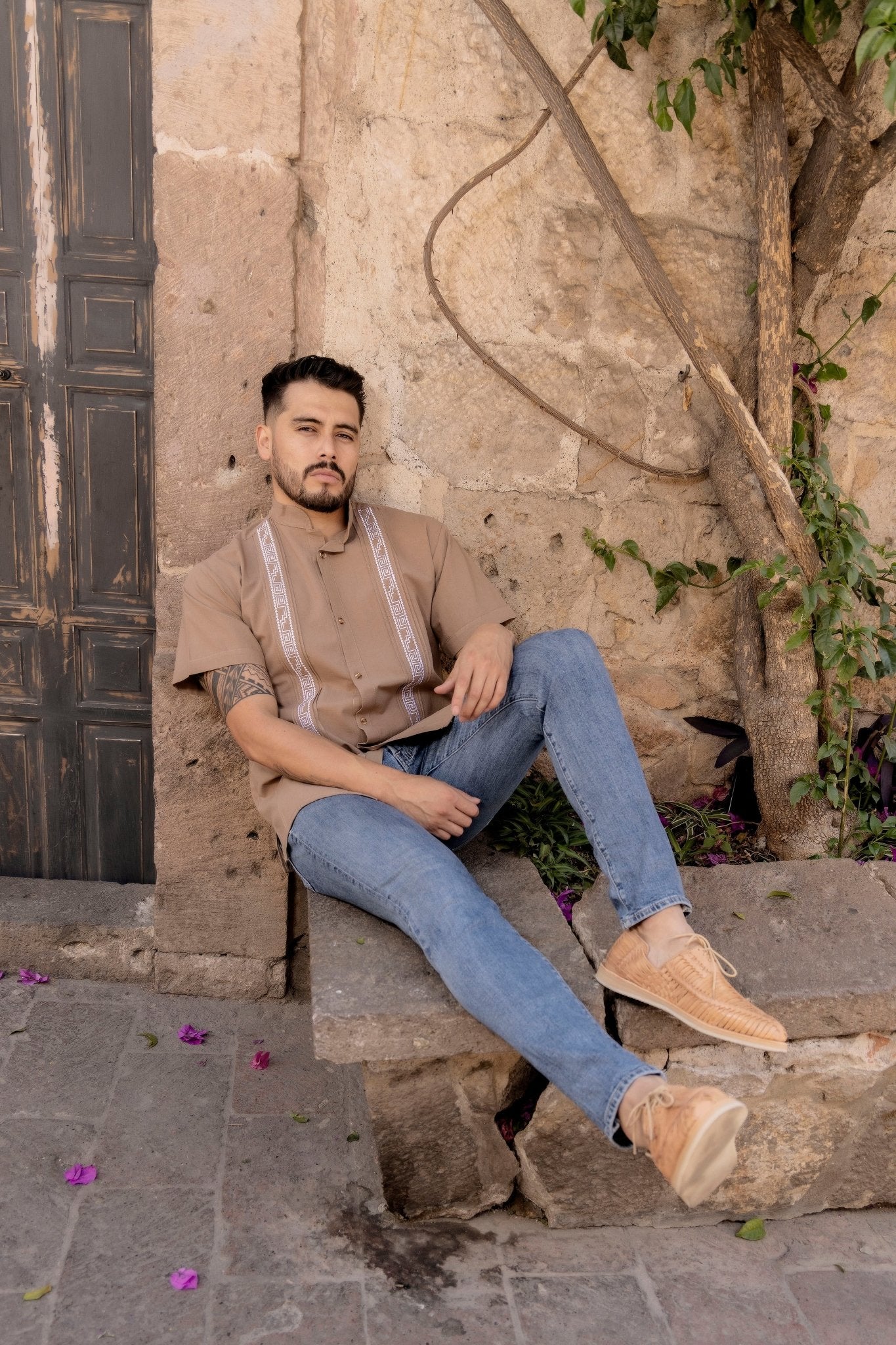 Men's Mexican Traditional Embroidered Guayabera. Guayabera Greca - Solei Store