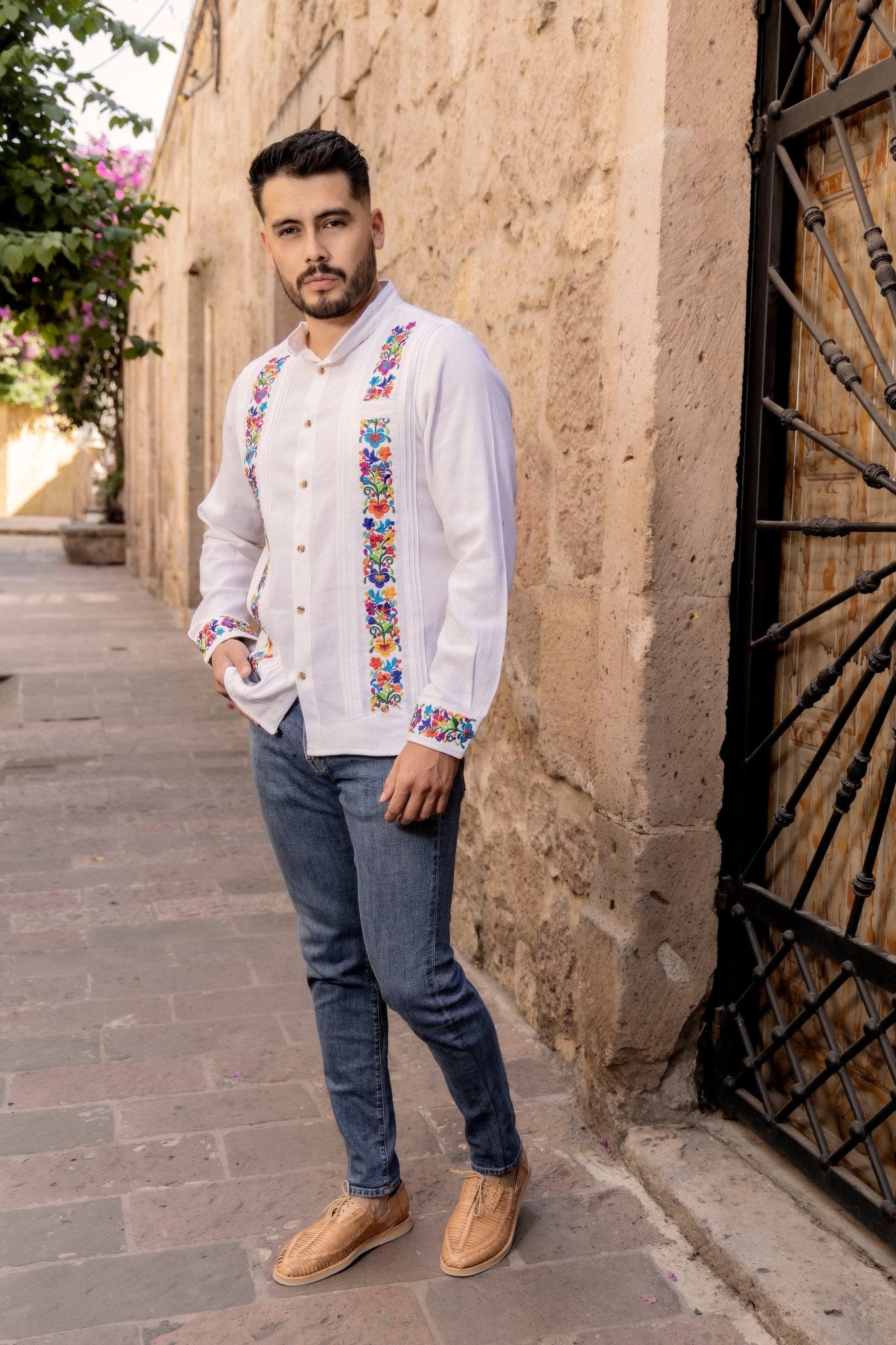 Men's Mexican Traditional Floral Embroidered Guayabera. Guayabera Morelia - Solei Store