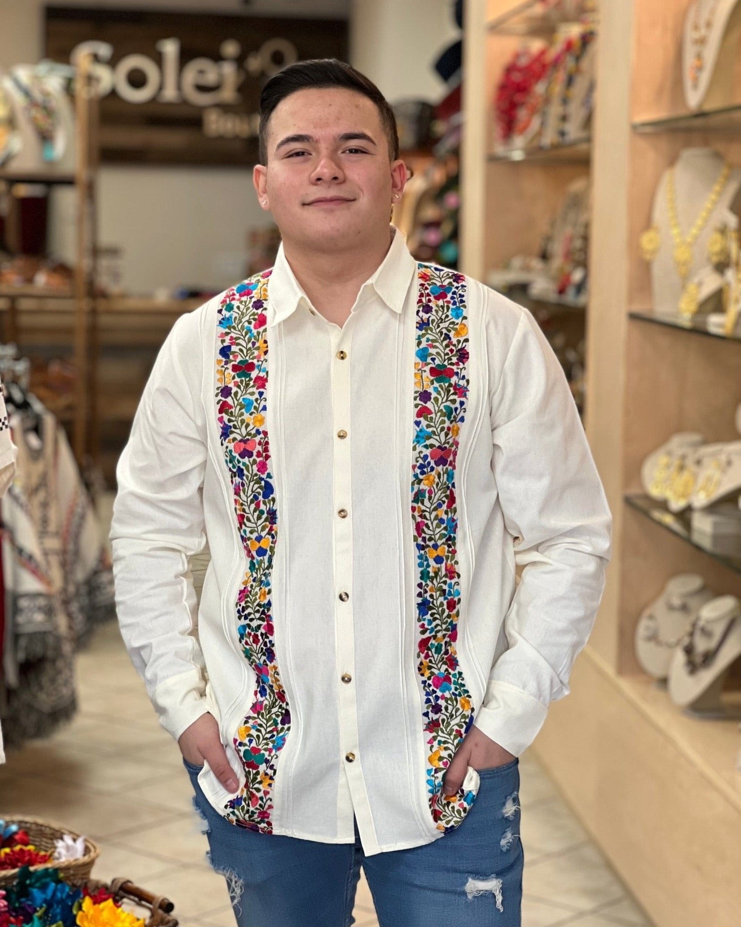 Men's Mexican Traditional Floral Embroidered Guayabera. Guayabera San Antonino Doble. - Solei Store