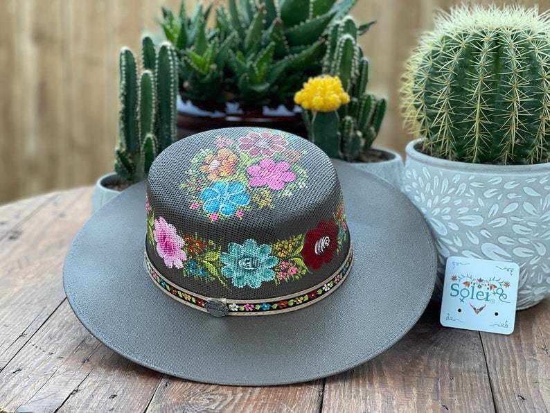 Mexican Artisanal Boater Hat. Hand Painted Hat. Traditional Mexican Hat. Cordobes Pintado - Solei Store
