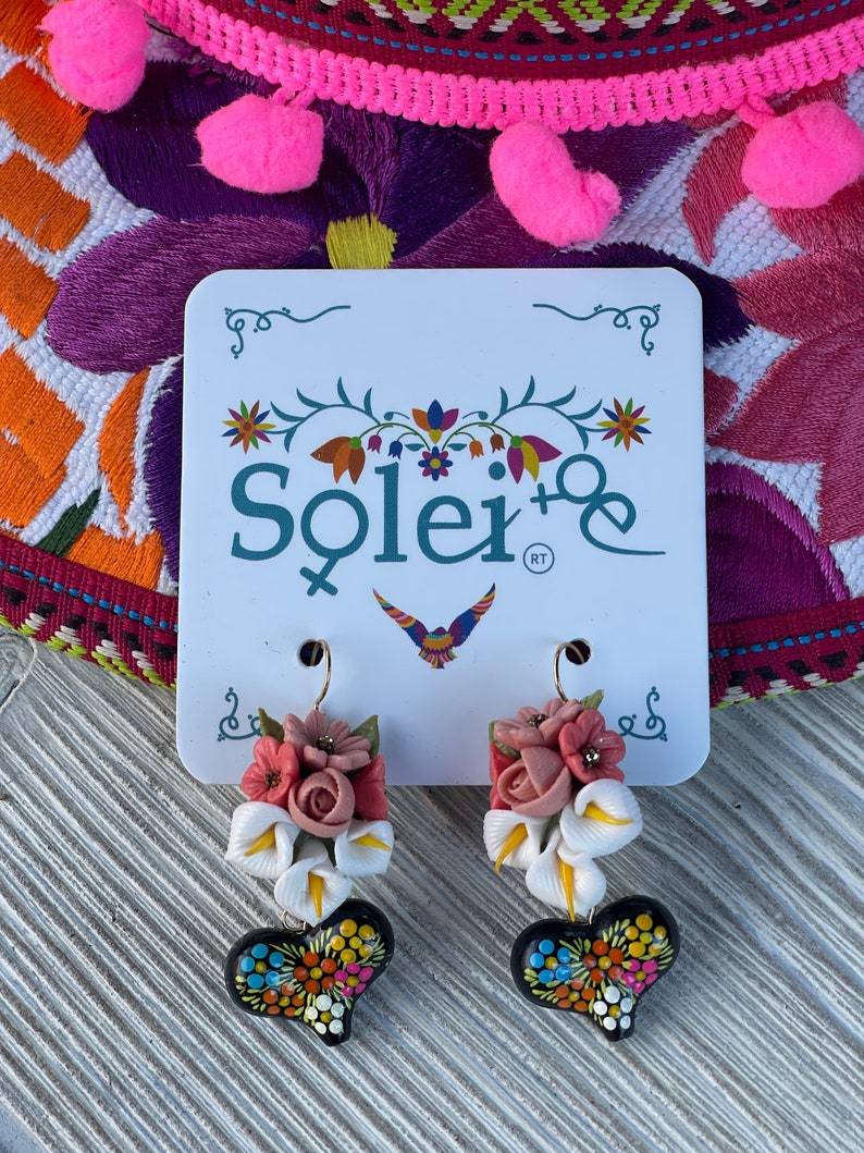 Mexican Artisanal Calla Lily Earrings. Handmade Flower Earrings. Arete Alcatraz - Solei Store