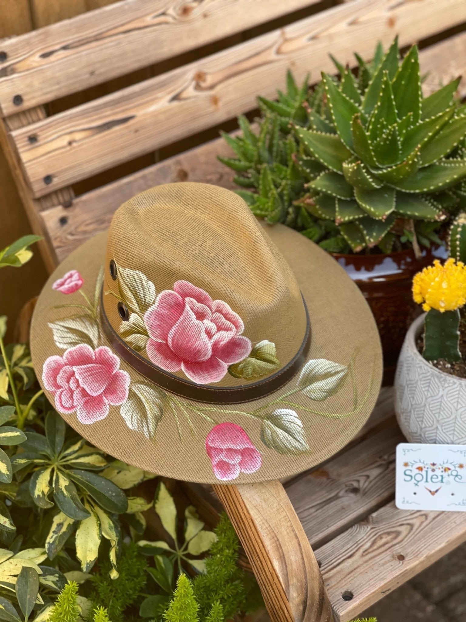 Mexican Artisanal Floral Hand Painted Hat. Sombrero Rosaura - Solei Store