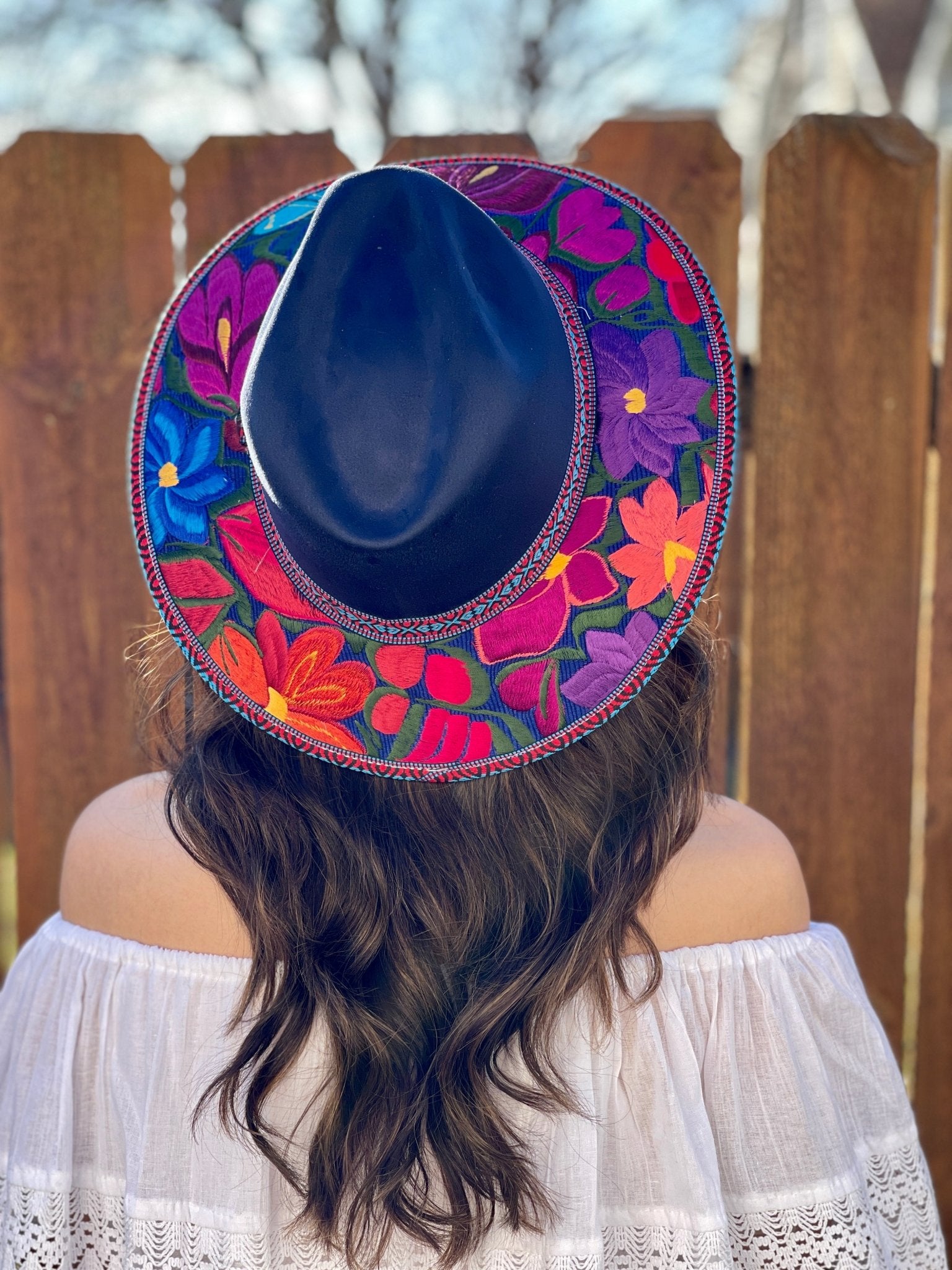 Mexican Artisanal Hat. Embroidered Mexican Hat. Colorful Suede Hat. Sombrero Gamuza Bordado - Solei Store