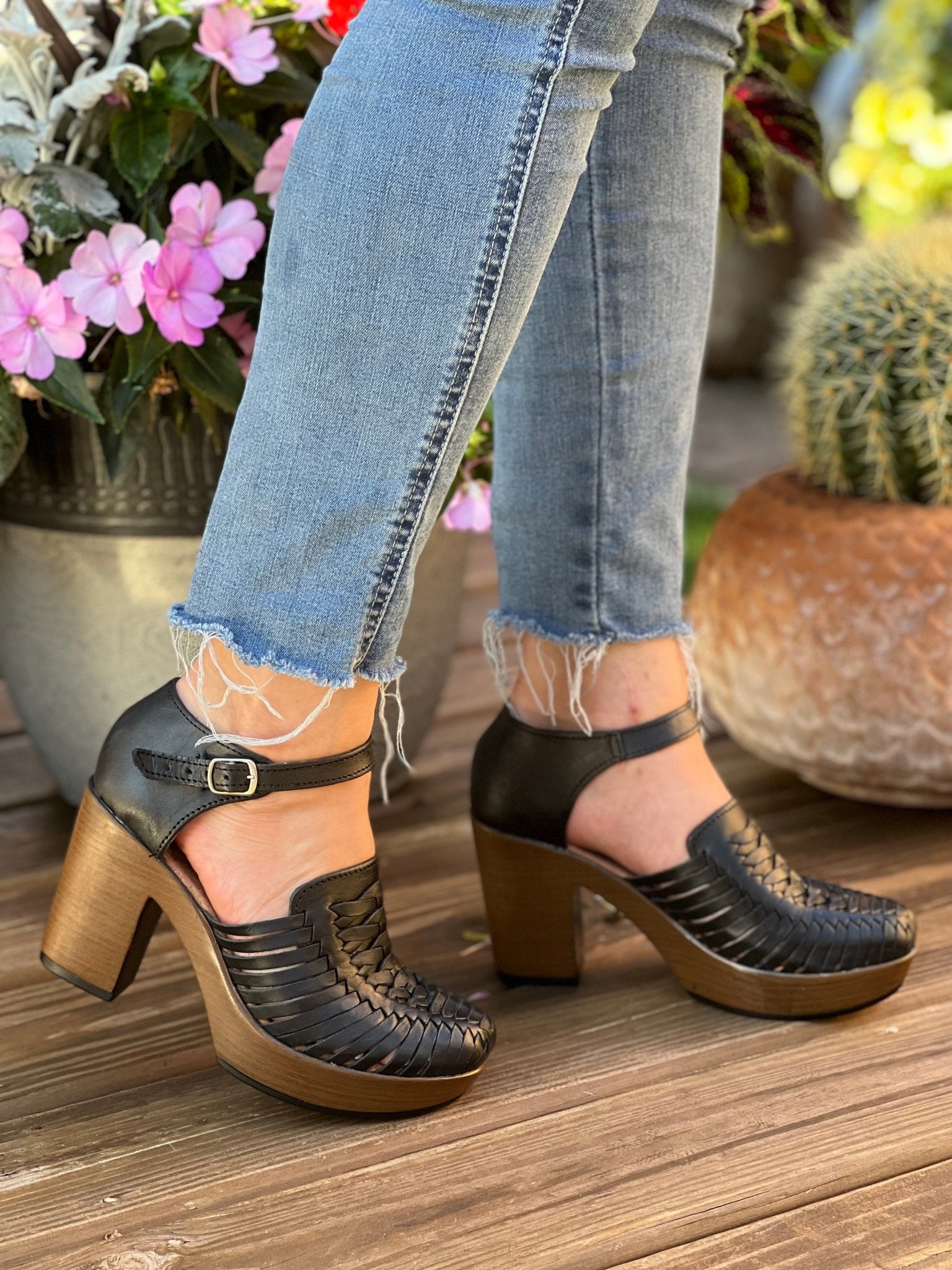 Mexican Artisanal Leather Block Heels. Olivia Heels. - Solei Store