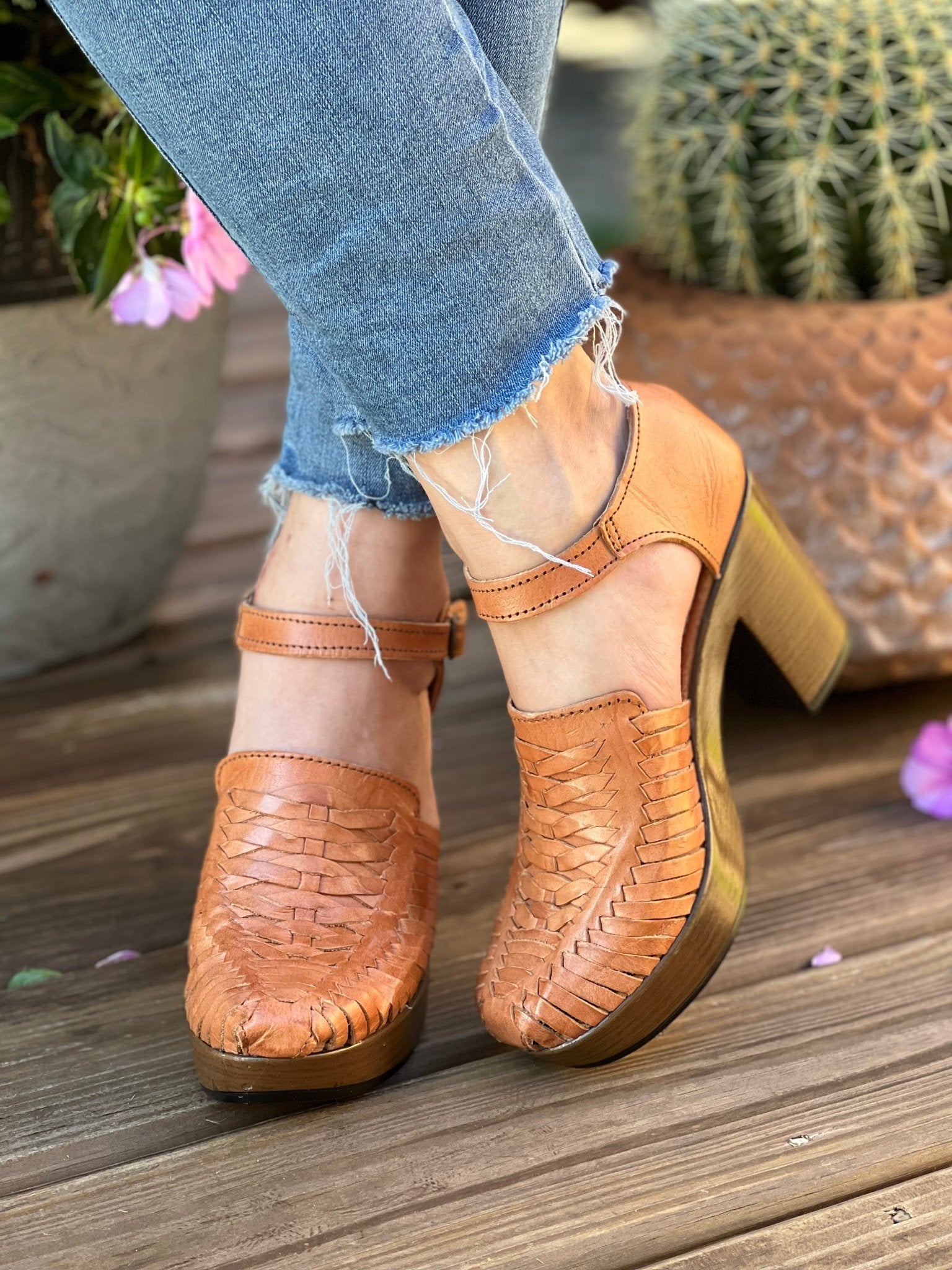 Mexican Artisanal Leather Block Heels. Olivia Heels. - Solei Store
