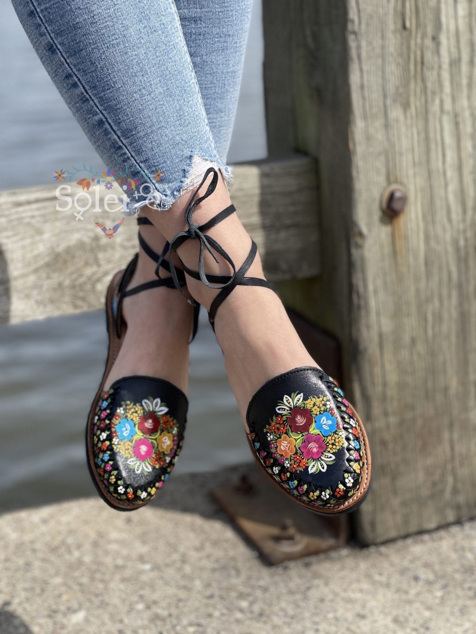 Mexican Artisanal Leather Hand Painted Shoes - Solei Store
