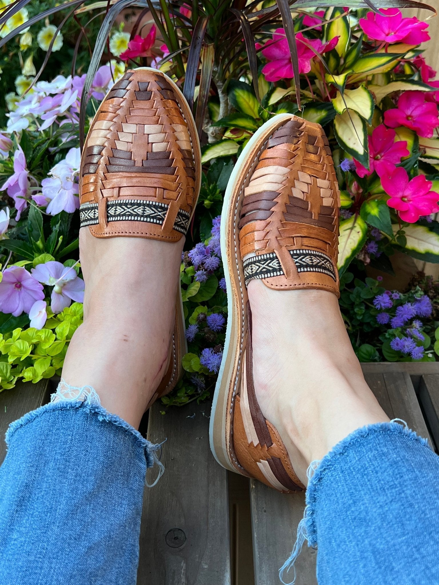 Mexican Artisanal Leather Shoes. Huarache Rústico. - Solei Store