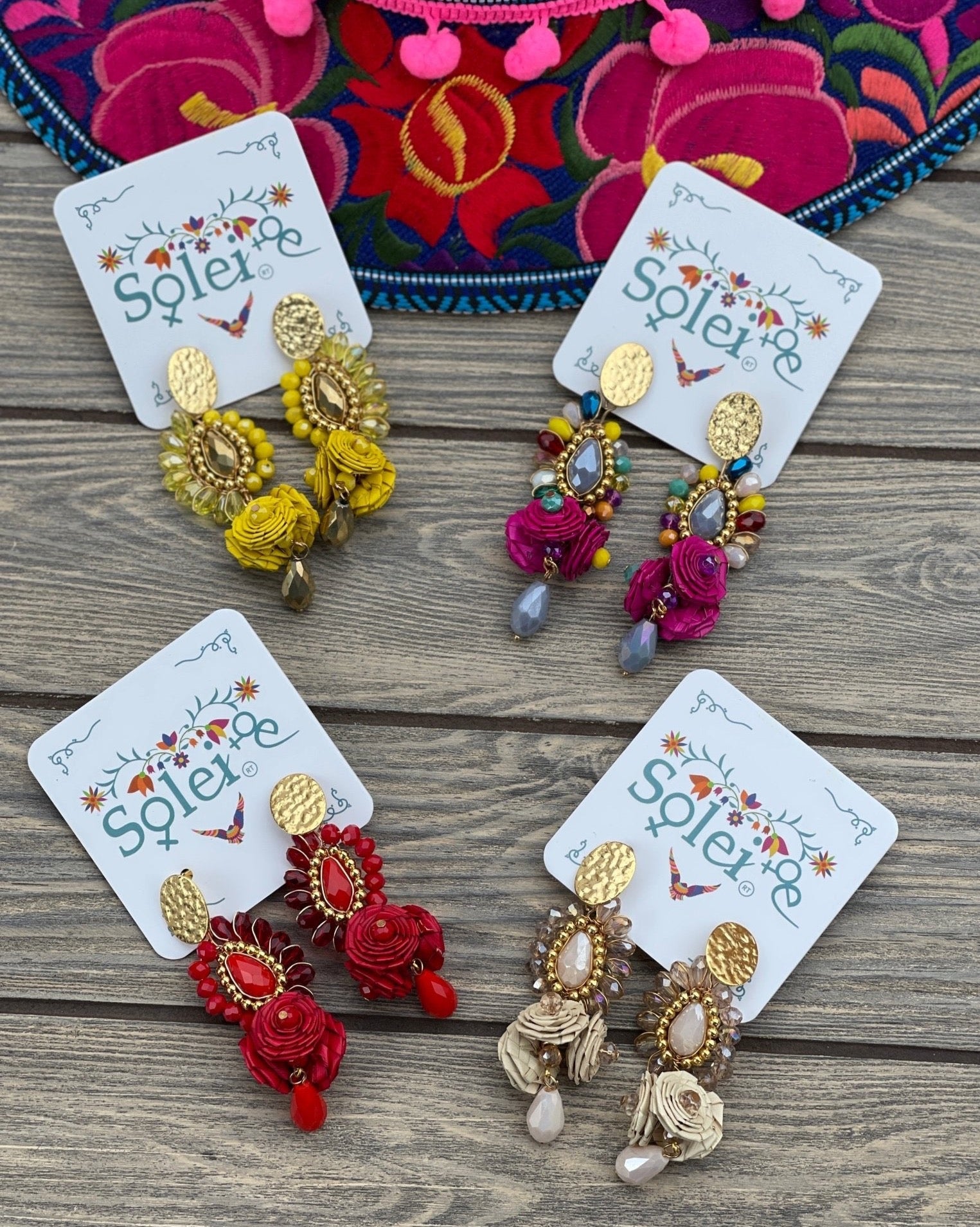 Mexican Artisanal Palm Leaf Earrings. Aretes Palma Racimo - Solei Store