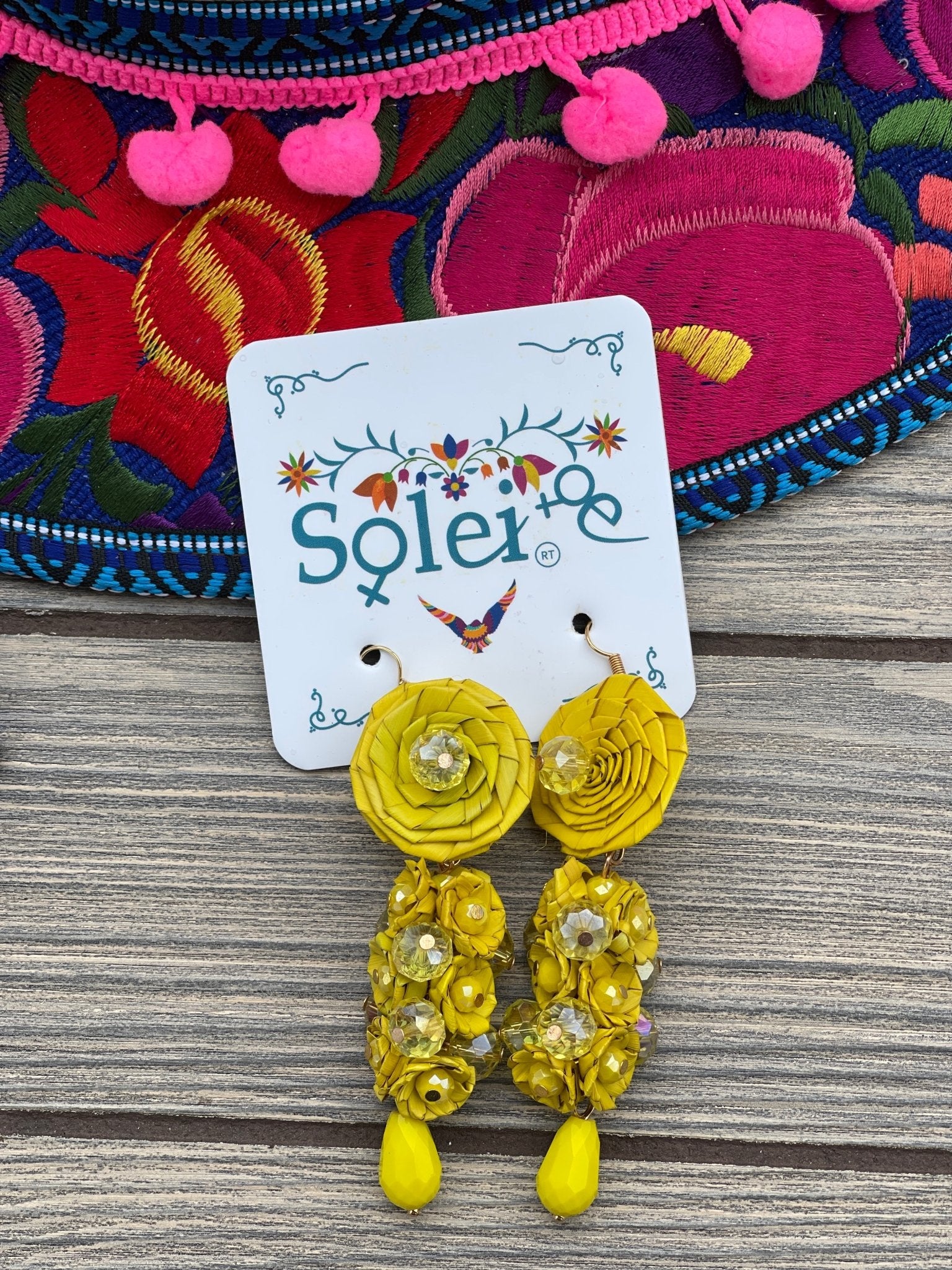 Mexican Artisanal Palm Leaf Earrings. Aretes Palma Zaira. - Solei Store