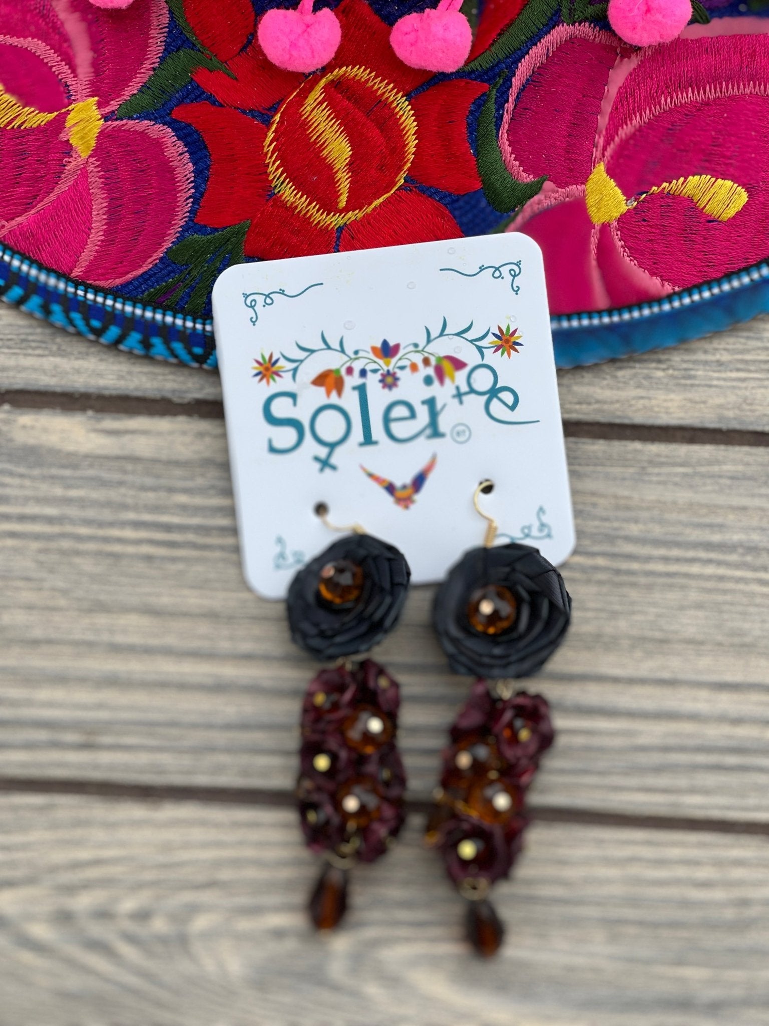 Mexican Artisanal Palm Leaf Earrings. Aretes Palma Zaira. - Solei Store