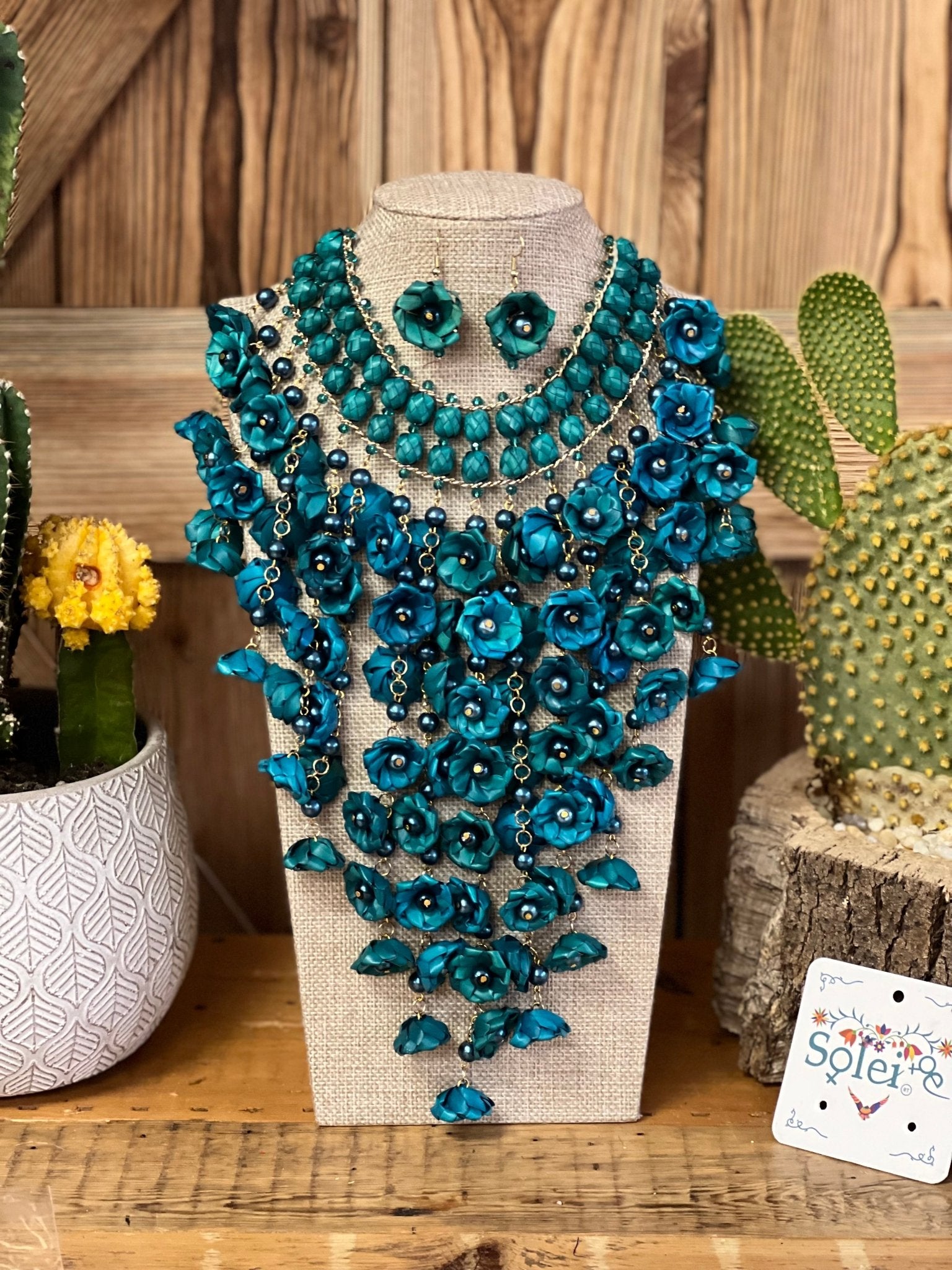 Mexican Artisanal Palm Leaf Flower Jewelry Set. Set Palma Cascada. - Solei Store