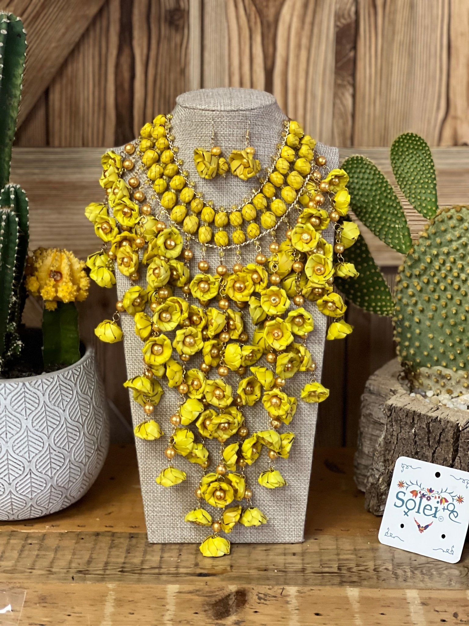 Mexican Artisanal Palm Leaf Flower Jewelry Set. Set Palma Cascada. - Solei Store
