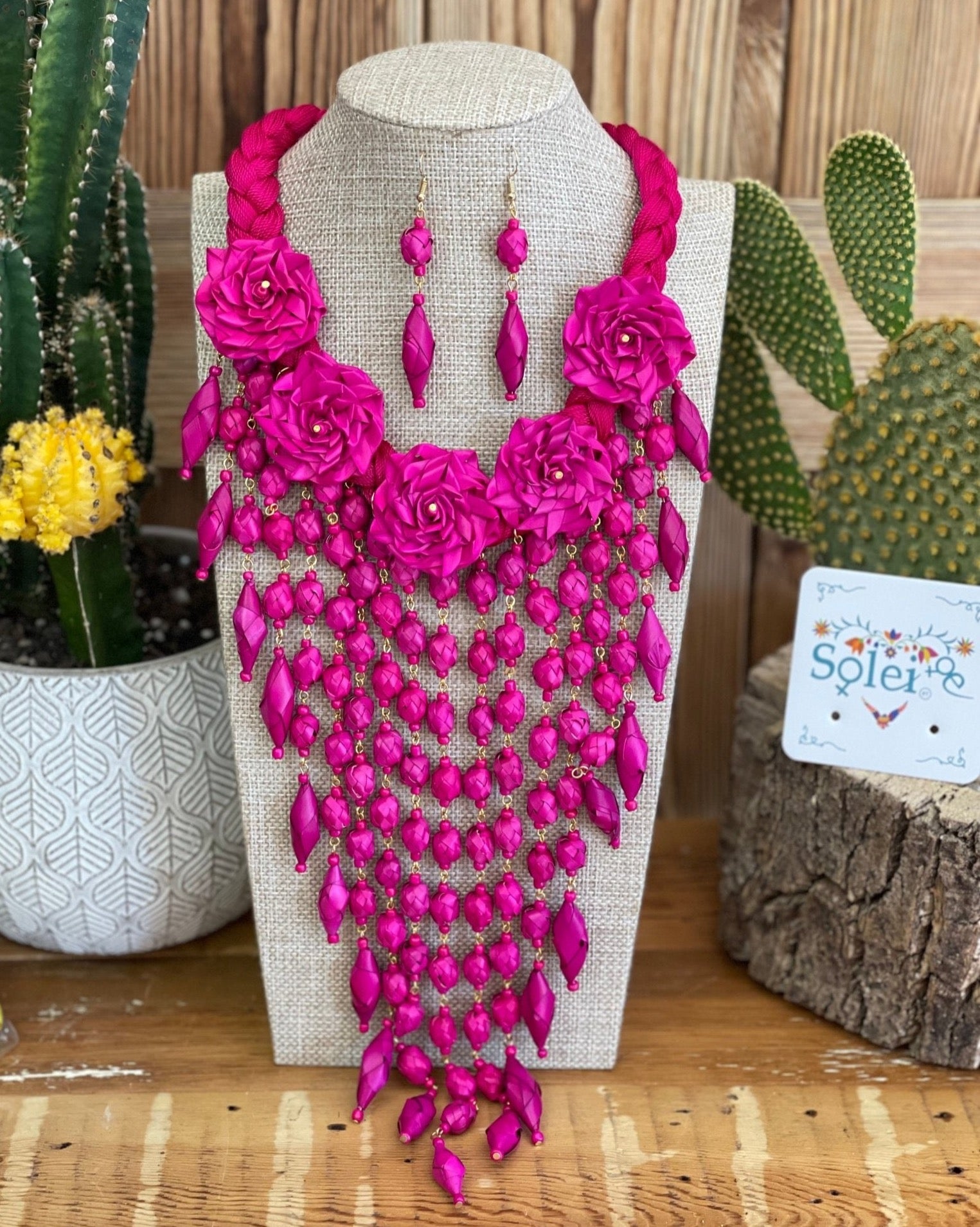 Mexican Artisanal Palm Leaf Flower Jewelry Set. Set Palma Cassandra. - Solei Store
